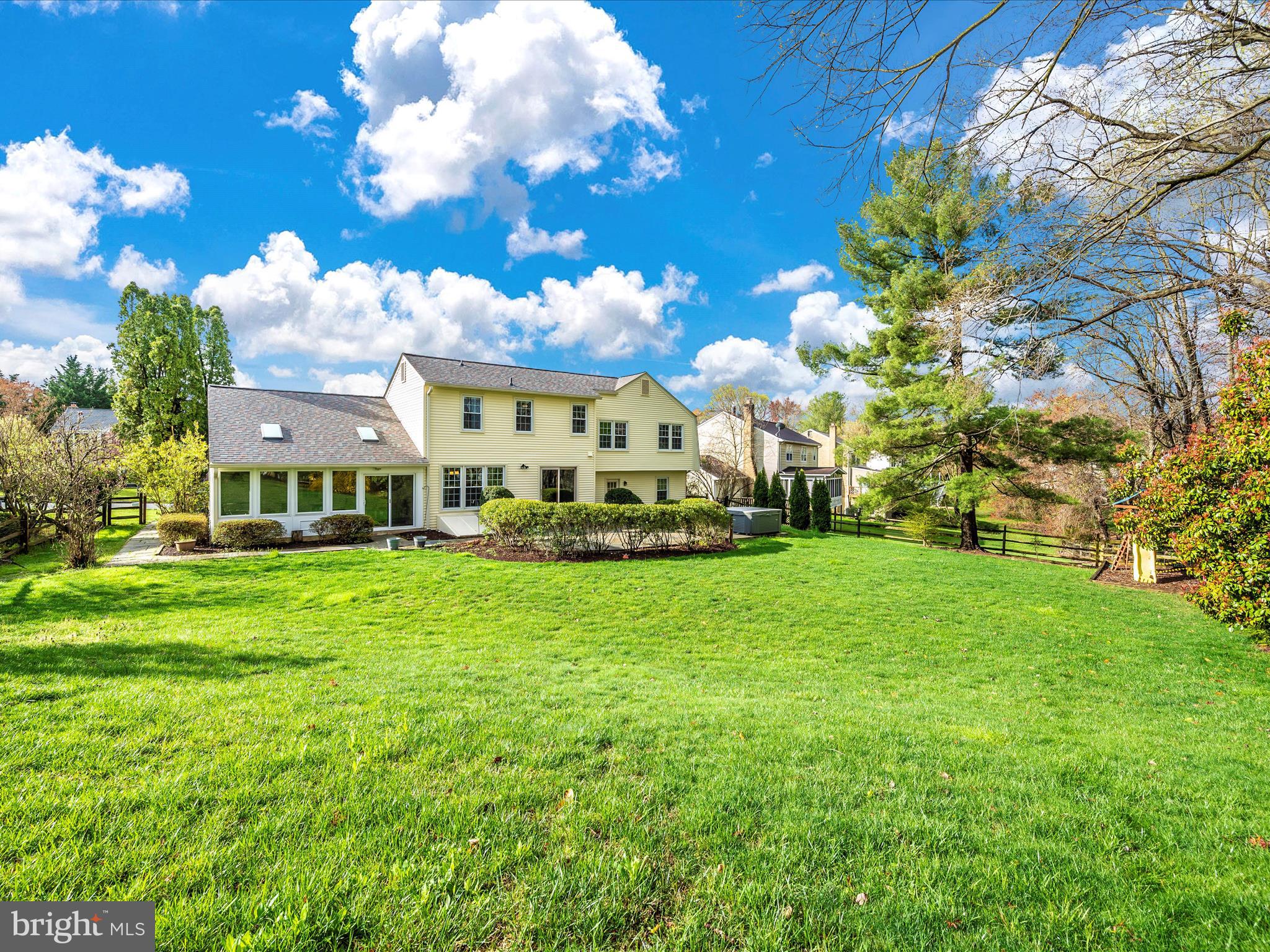 WESTLEIGH - Residential