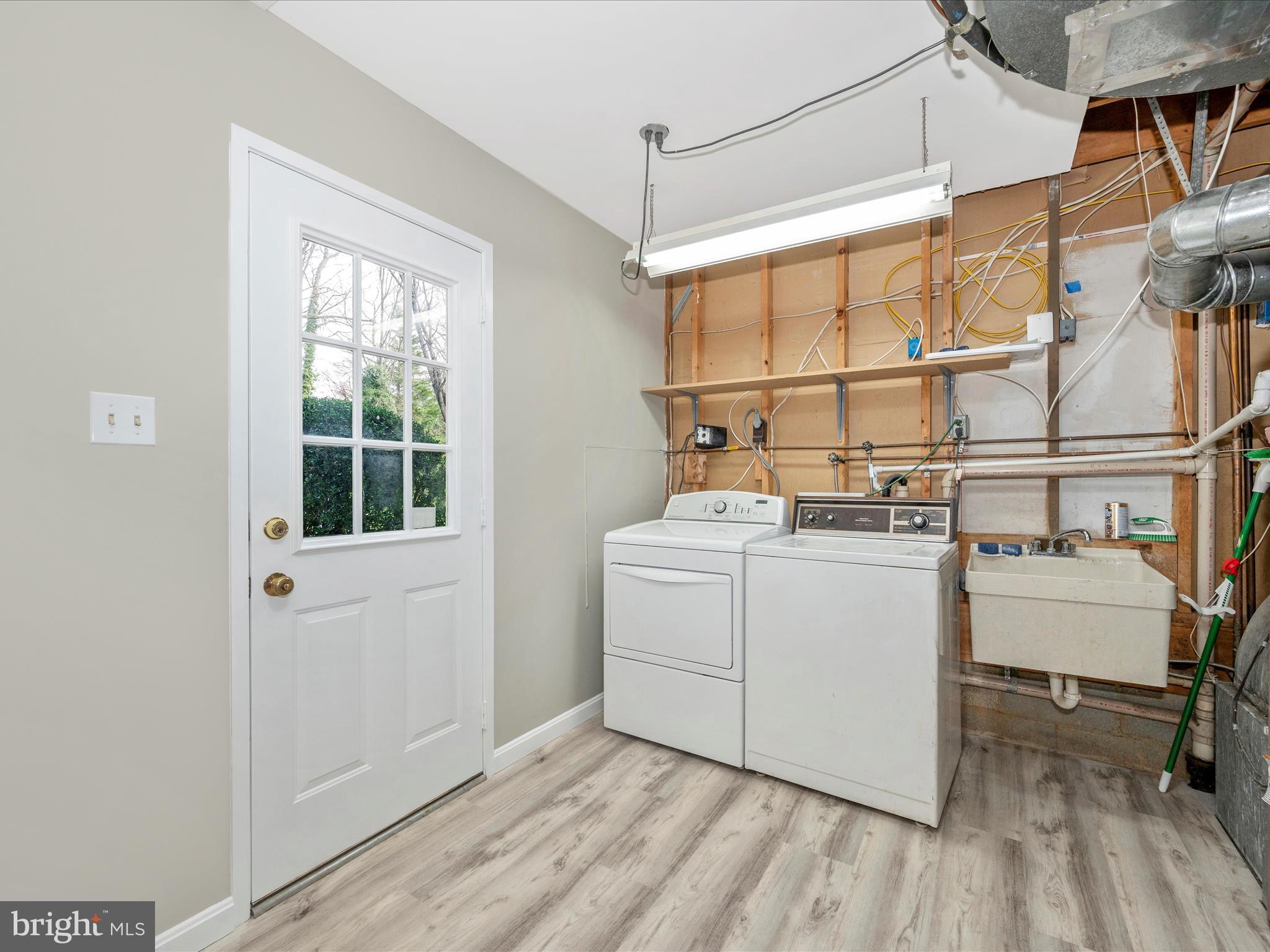 WESTLEIGH - Residential