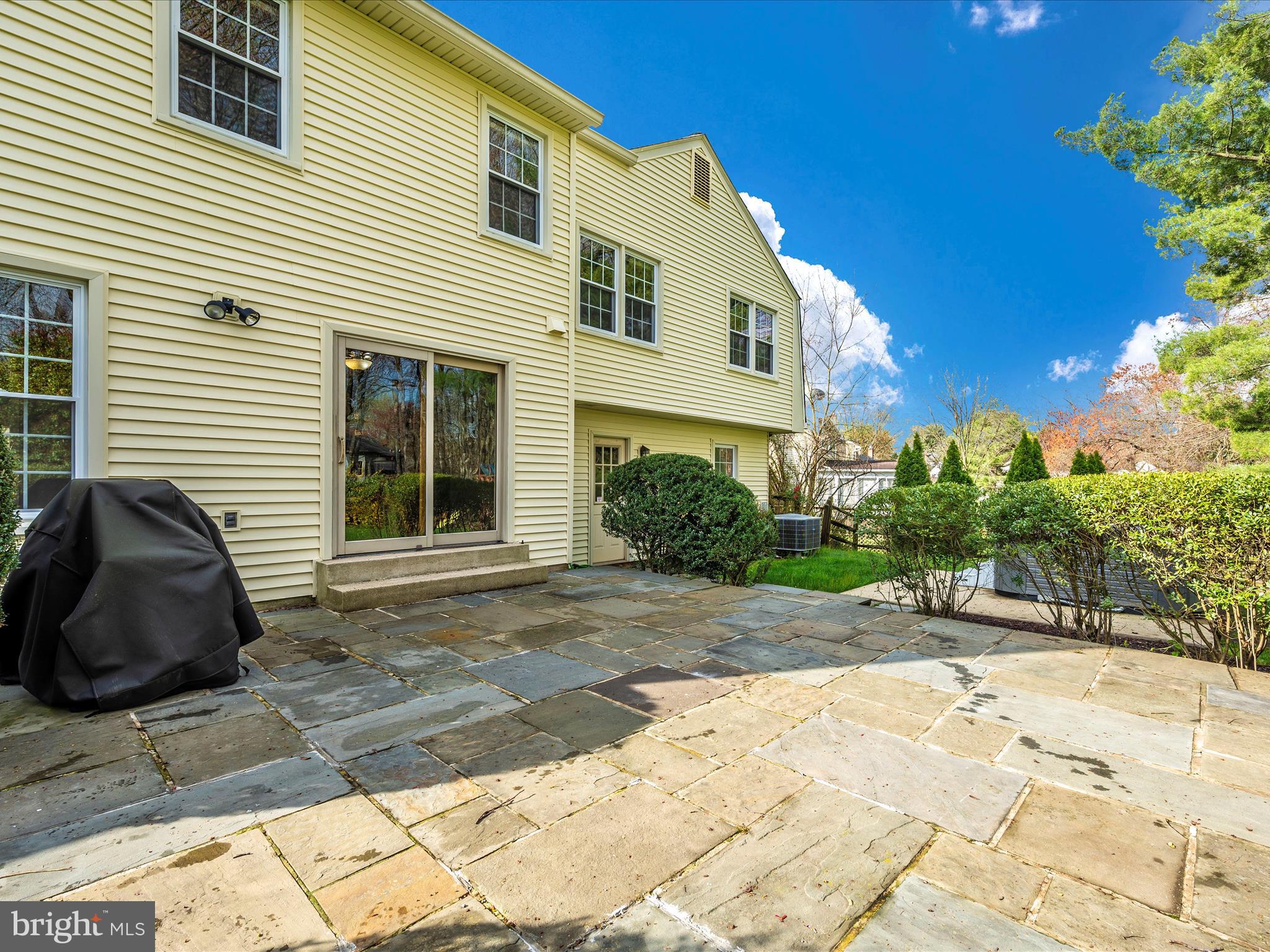 WESTLEIGH - Residential