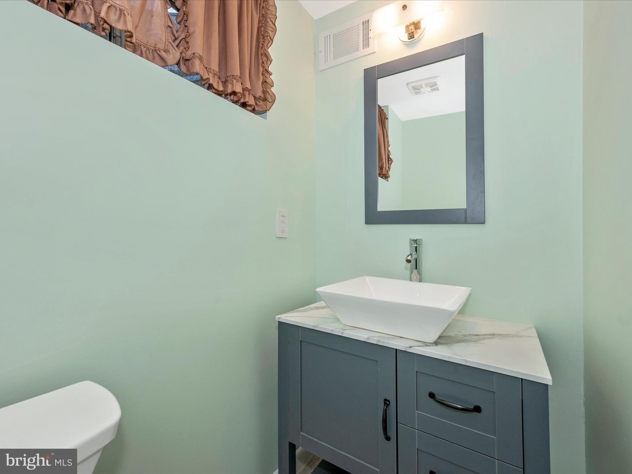 WESTLEIGH - Residential