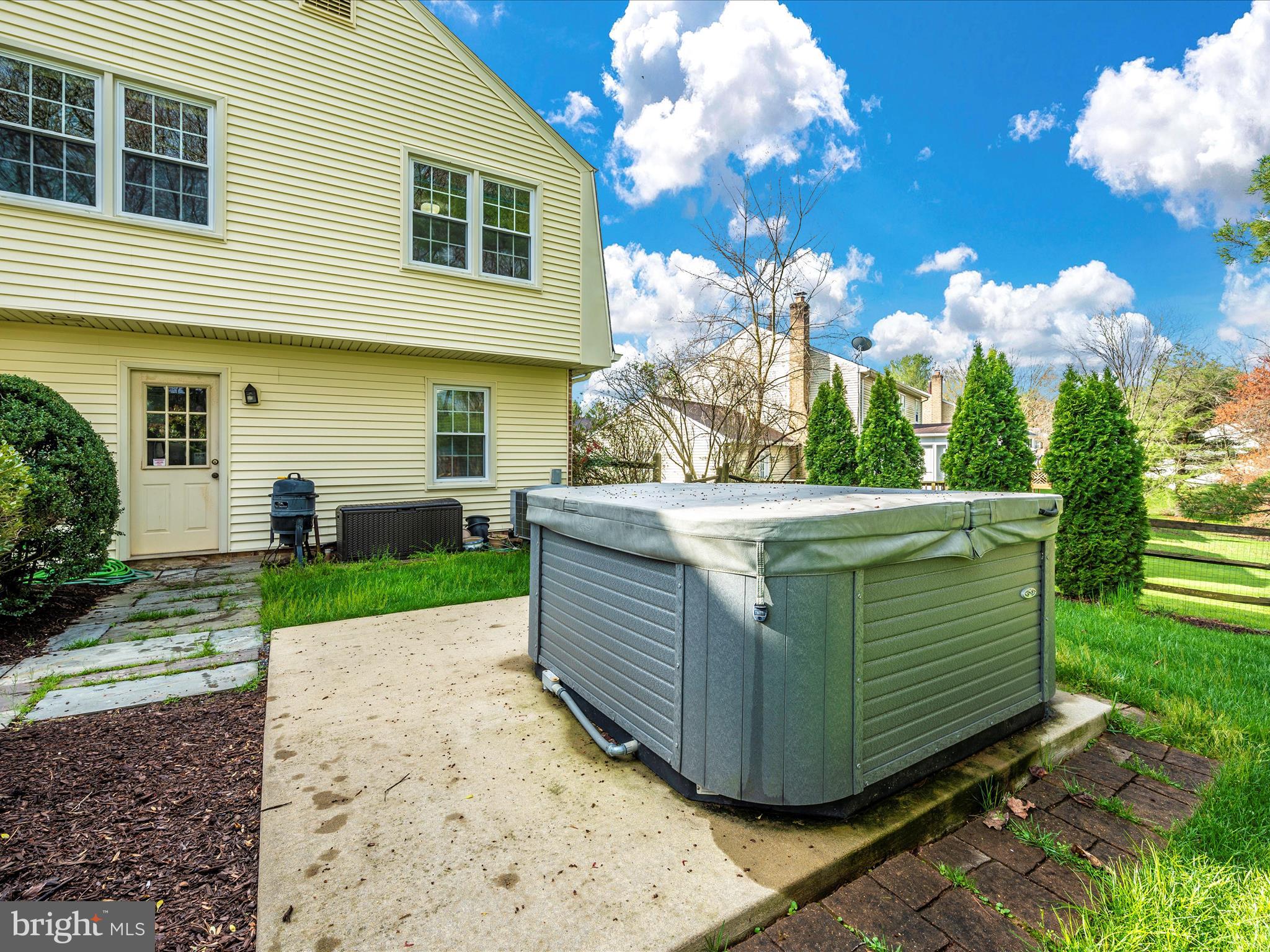 WESTLEIGH - Residential