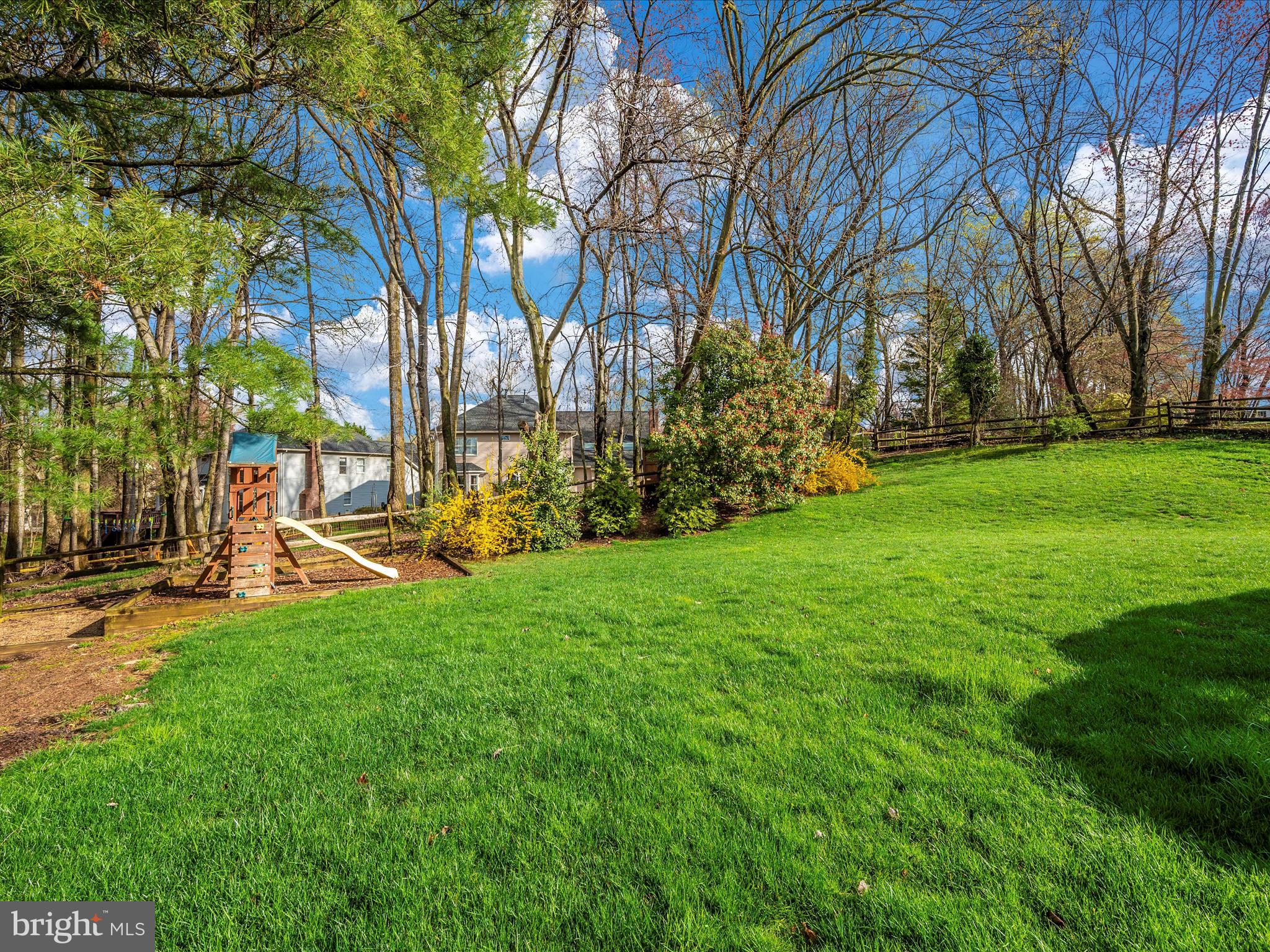 WESTLEIGH - Residential