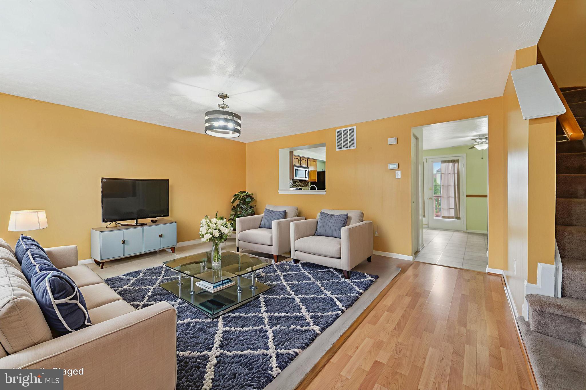 2730 AHOY COURT