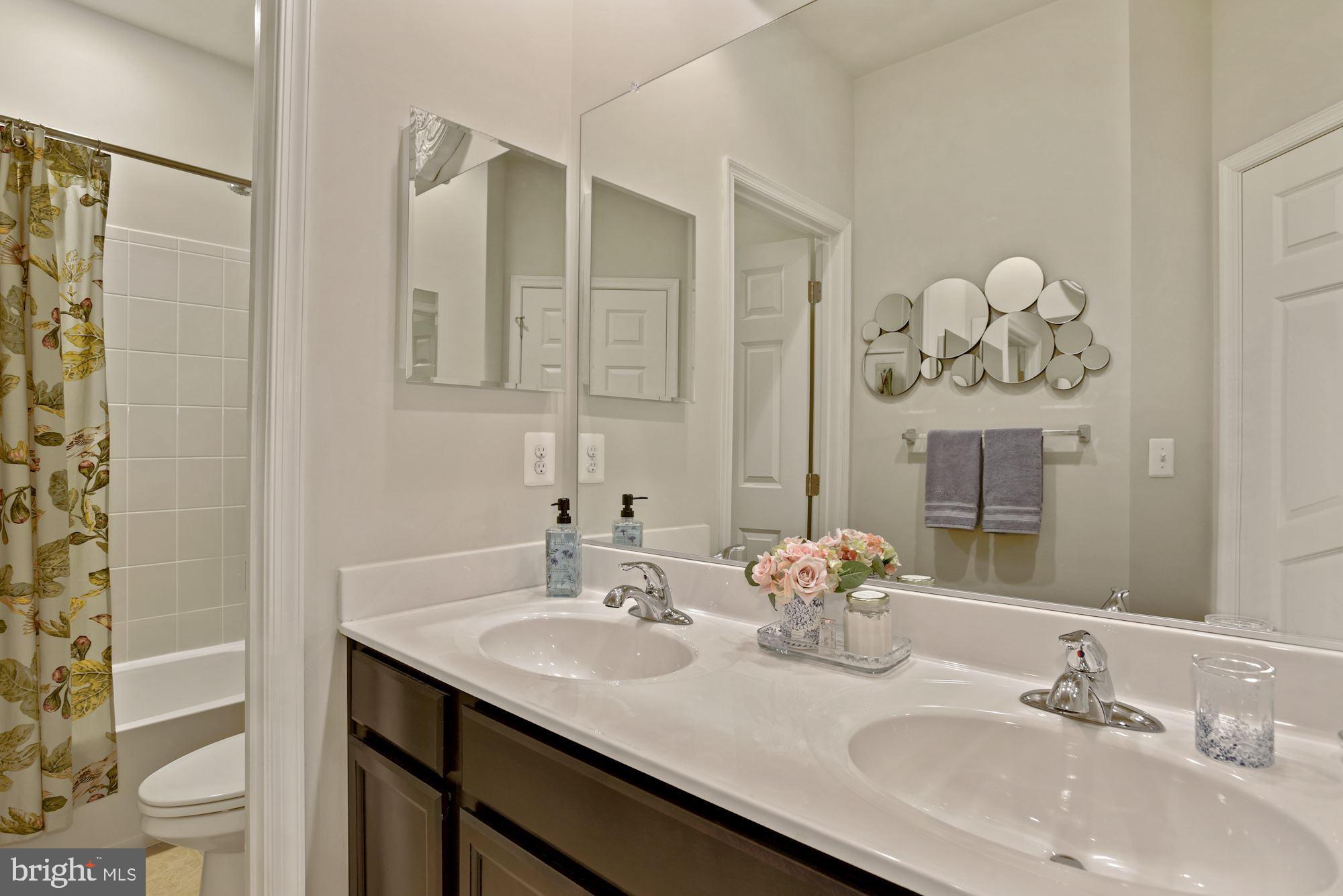 ASHBURN - Residential