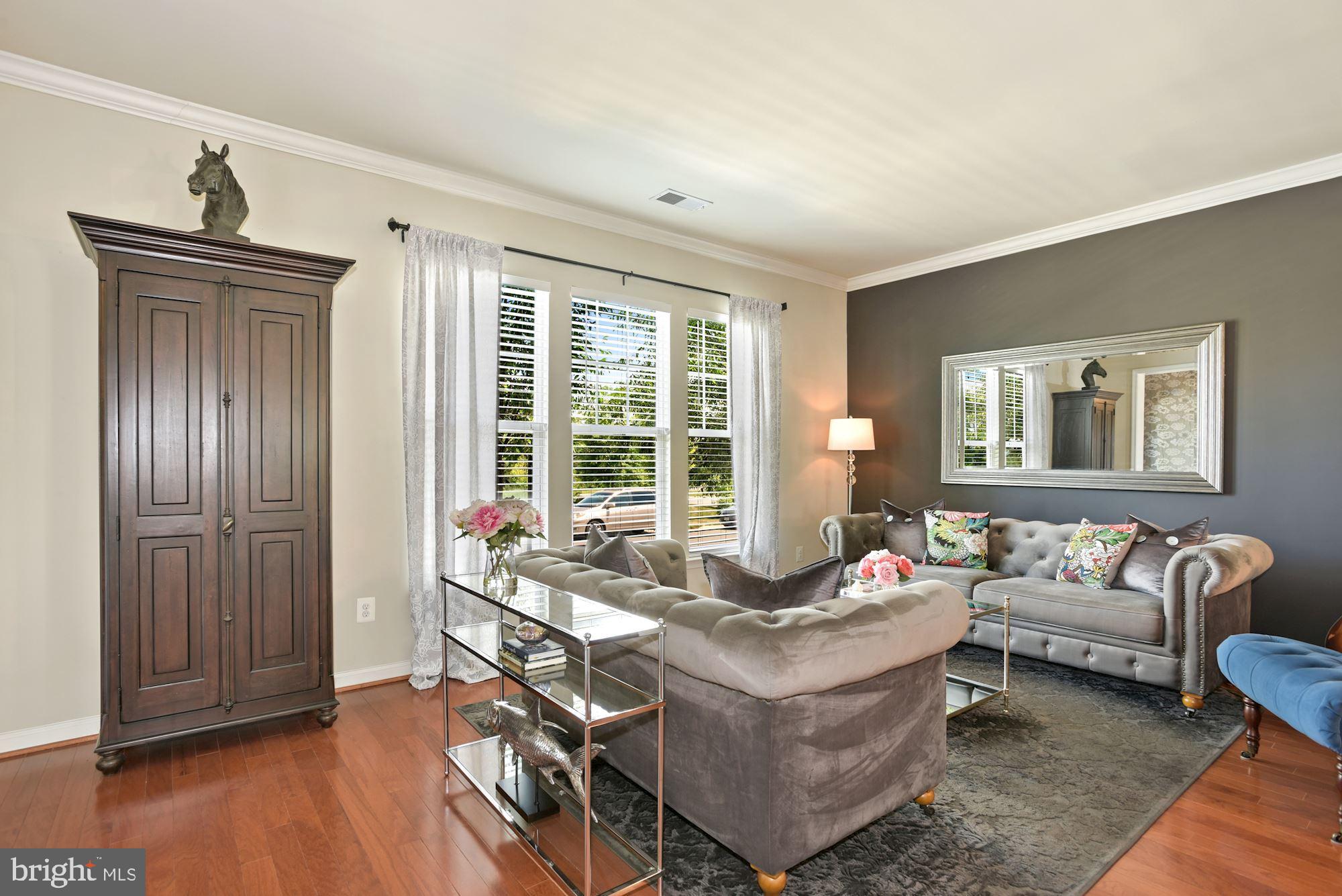 ASHBURN - Residential