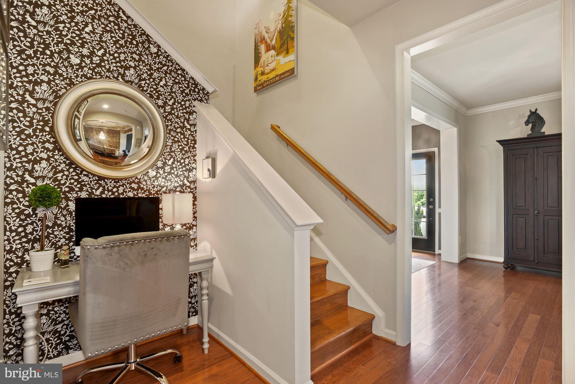 ASHBURN - Residential