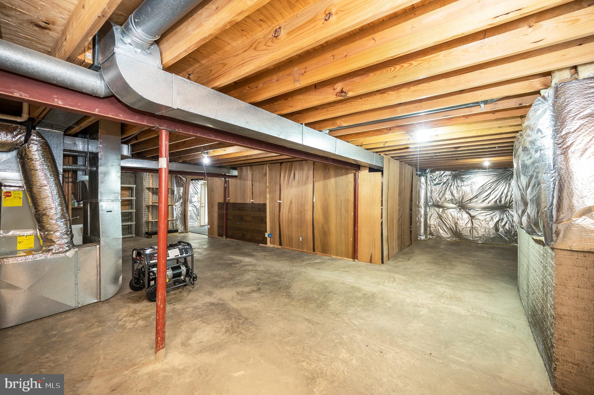 10101 FULLERTON COURT