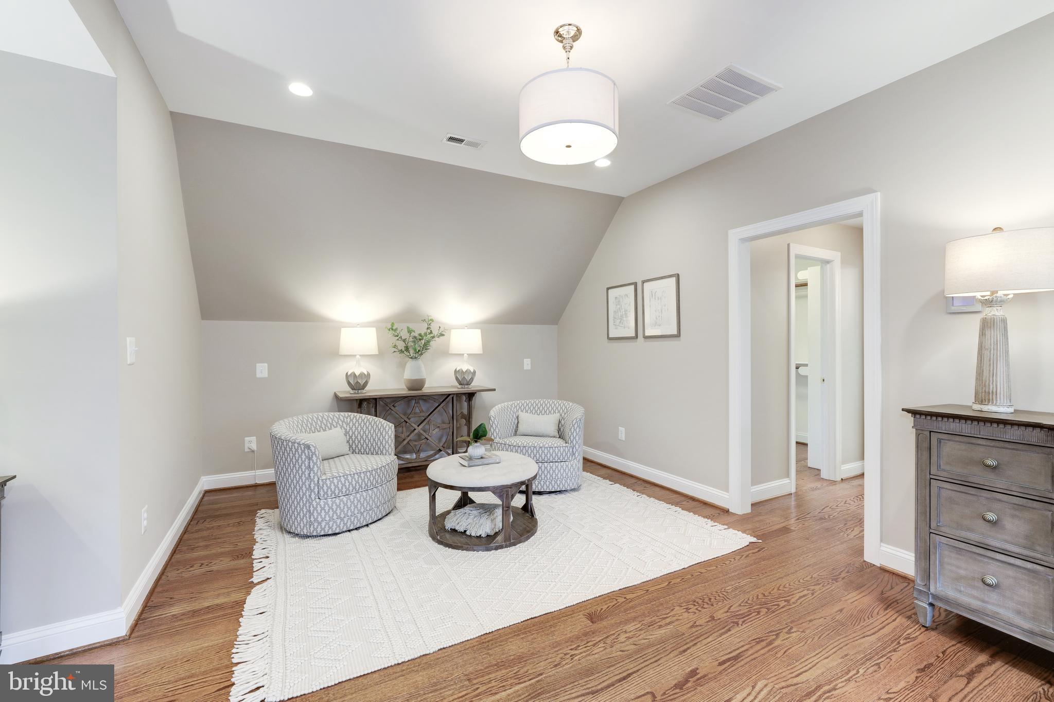 FRANKLIN PARK - Residential