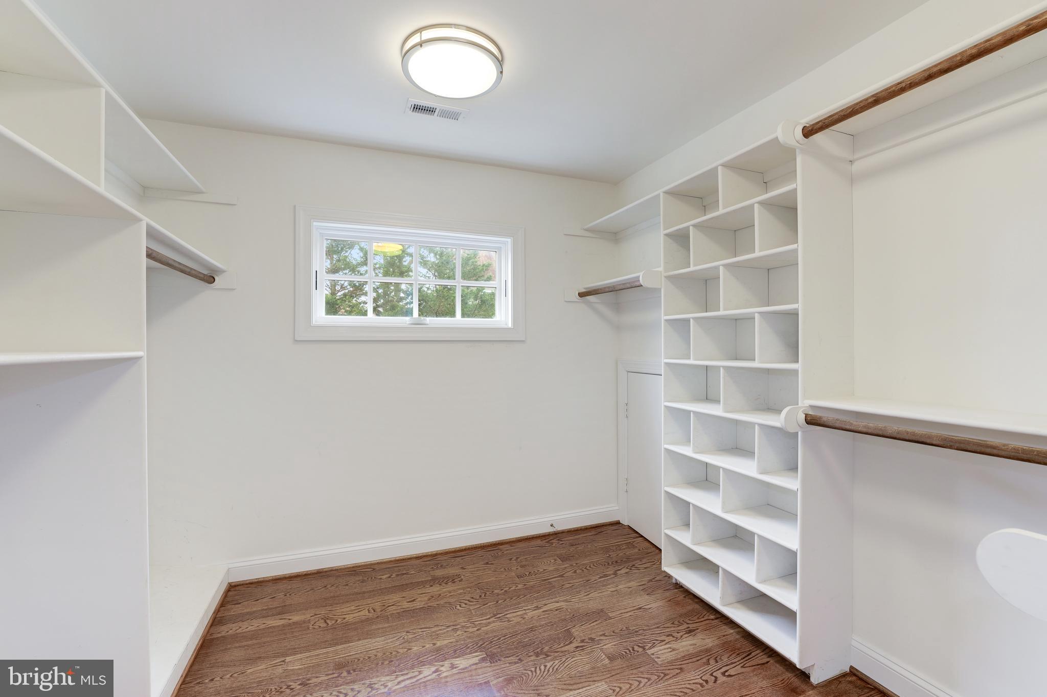 FRANKLIN PARK - Residential