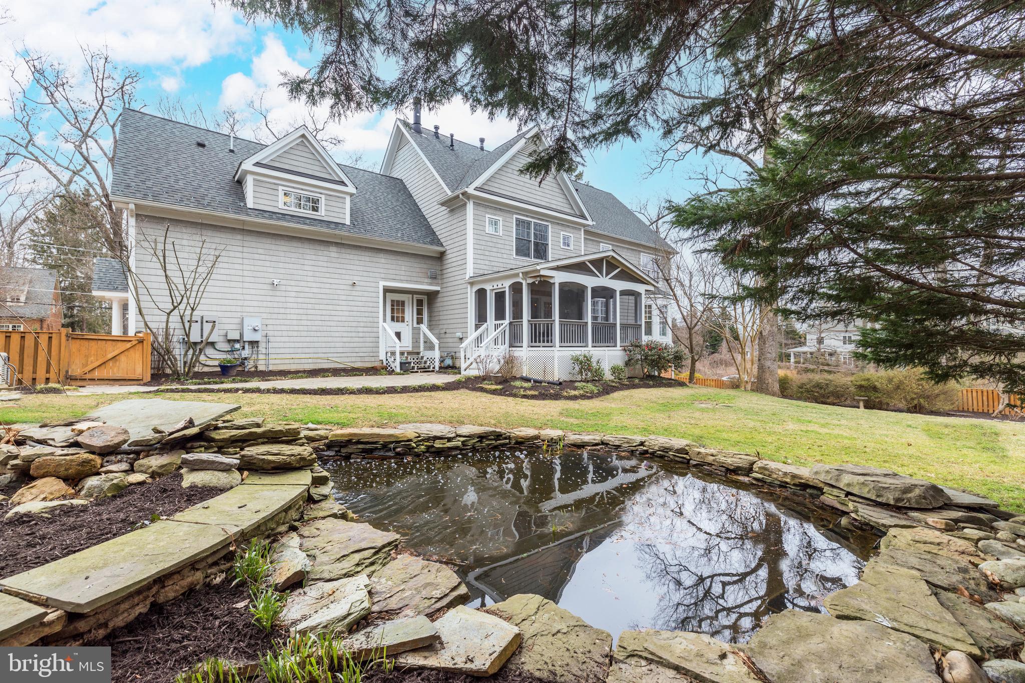 FRANKLIN PARK - Residential