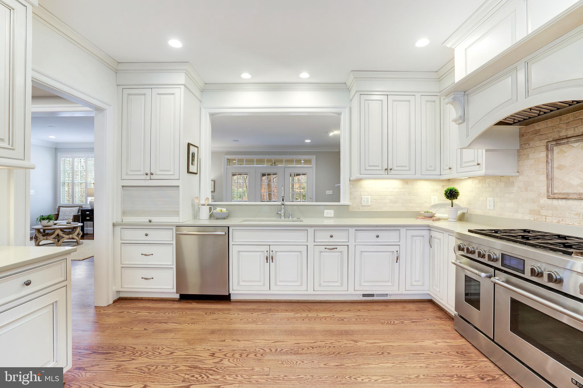 FRANKLIN PARK - Residential