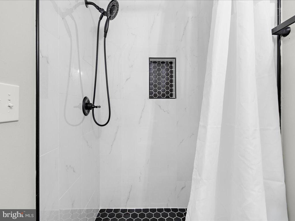 HOWARD PARK - Residential