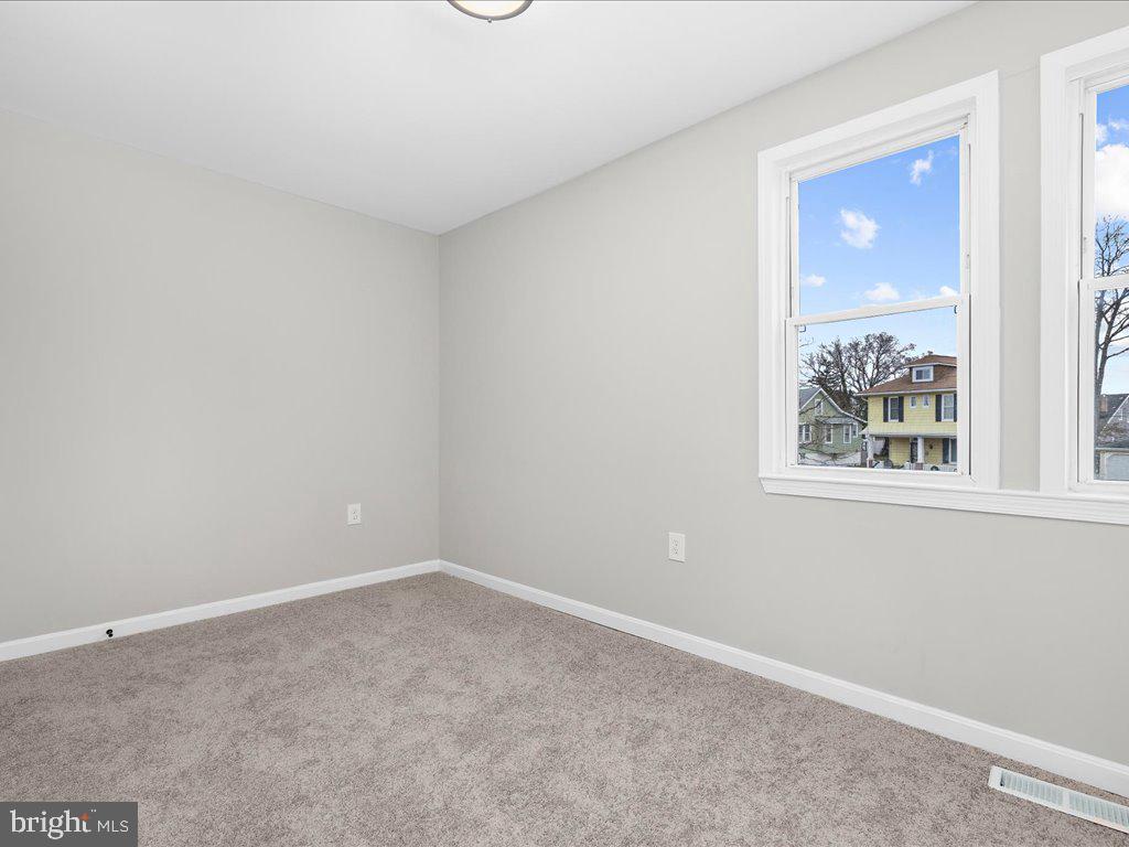 HOWARD PARK - Residential