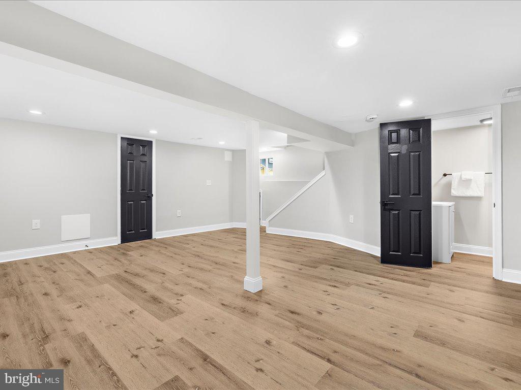 HOWARD PARK - Residential