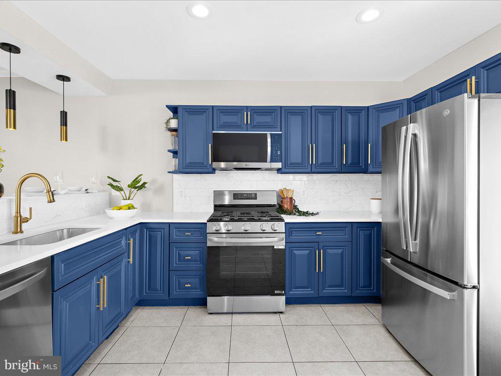 HOWARD PARK - Residential