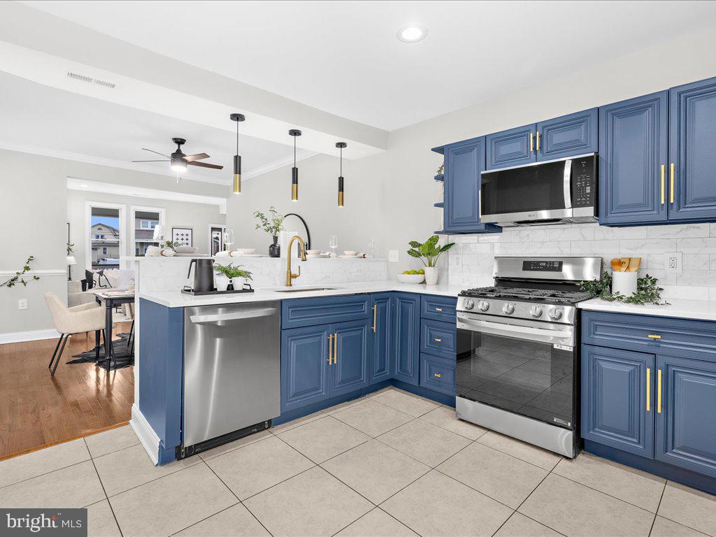 HOWARD PARK - Residential