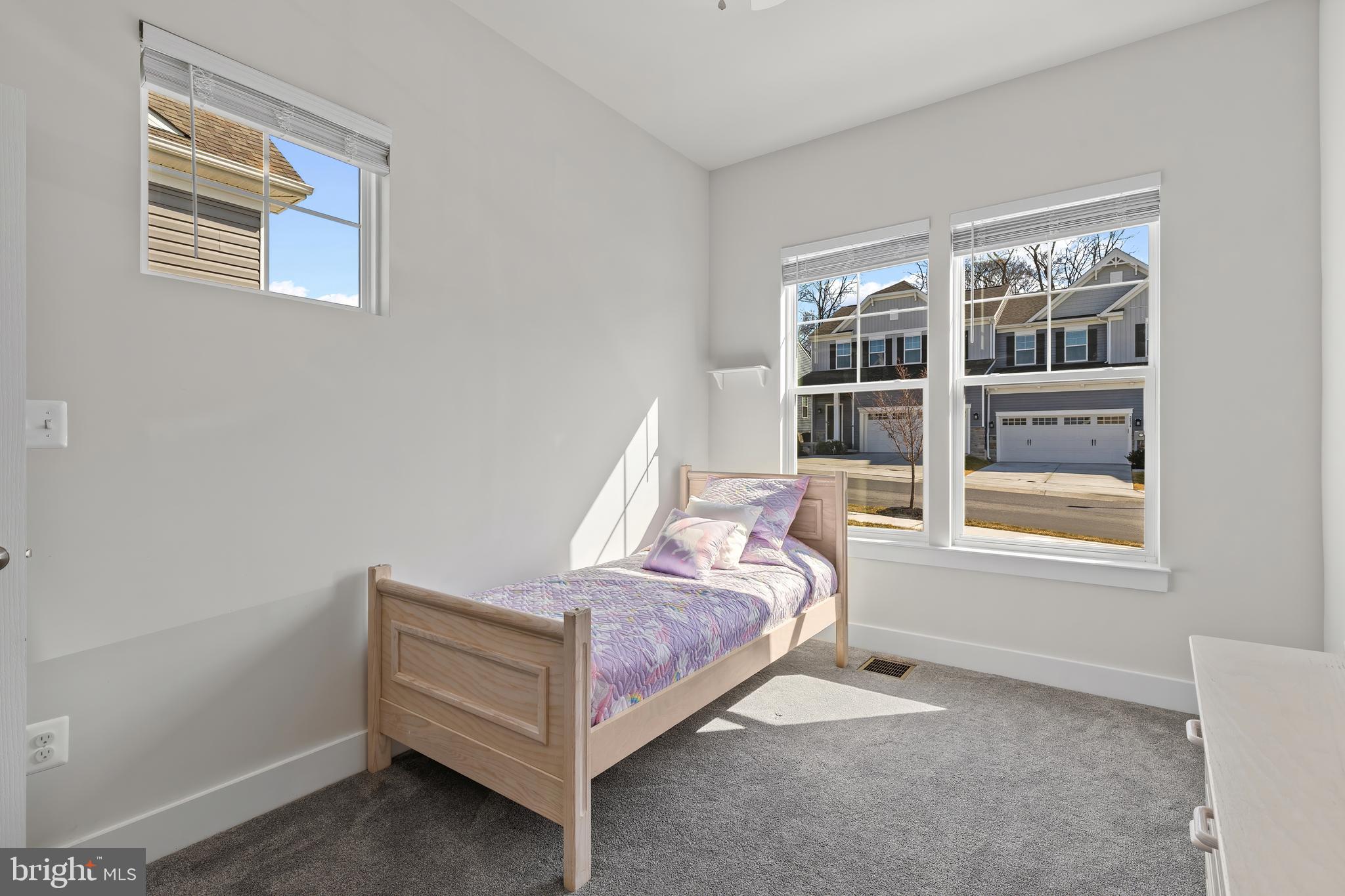 SNADER'S SUMMIT - Residential