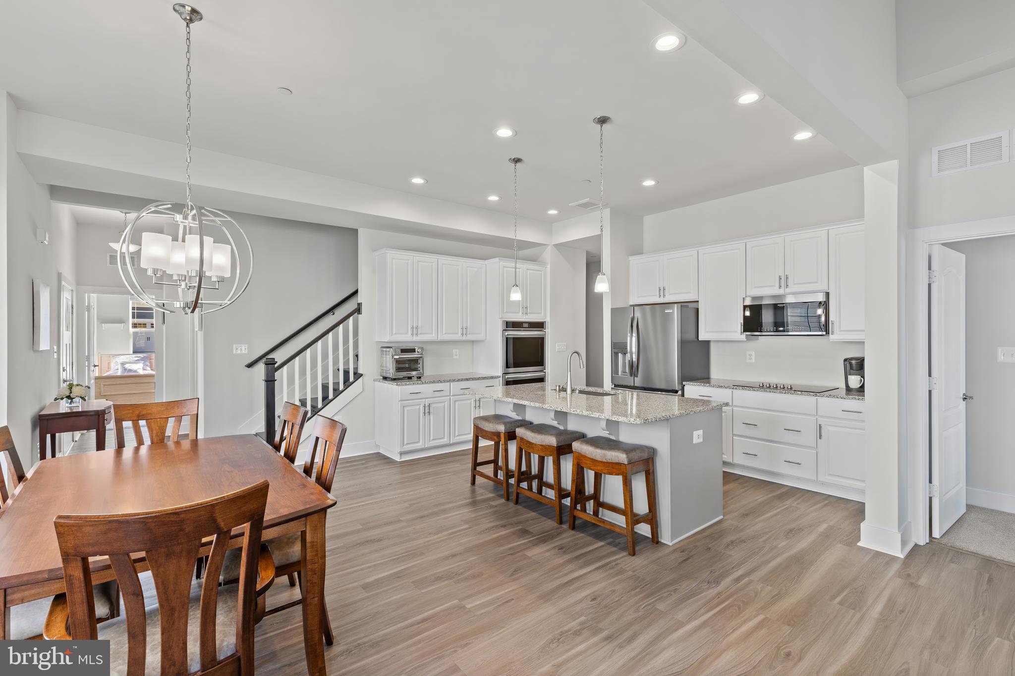 SNADER'S SUMMIT - Residential