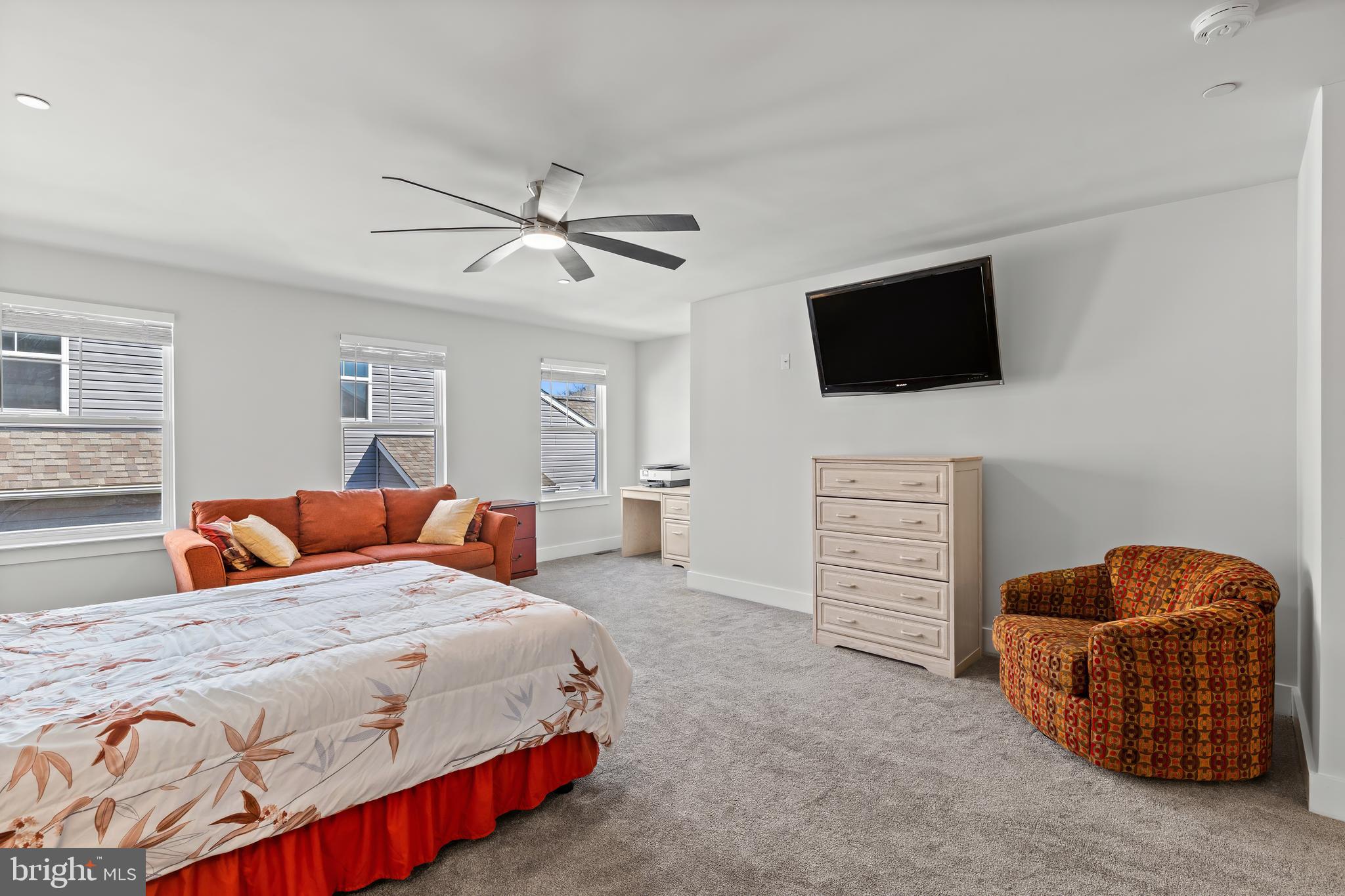 SNADER'S SUMMIT - Residential