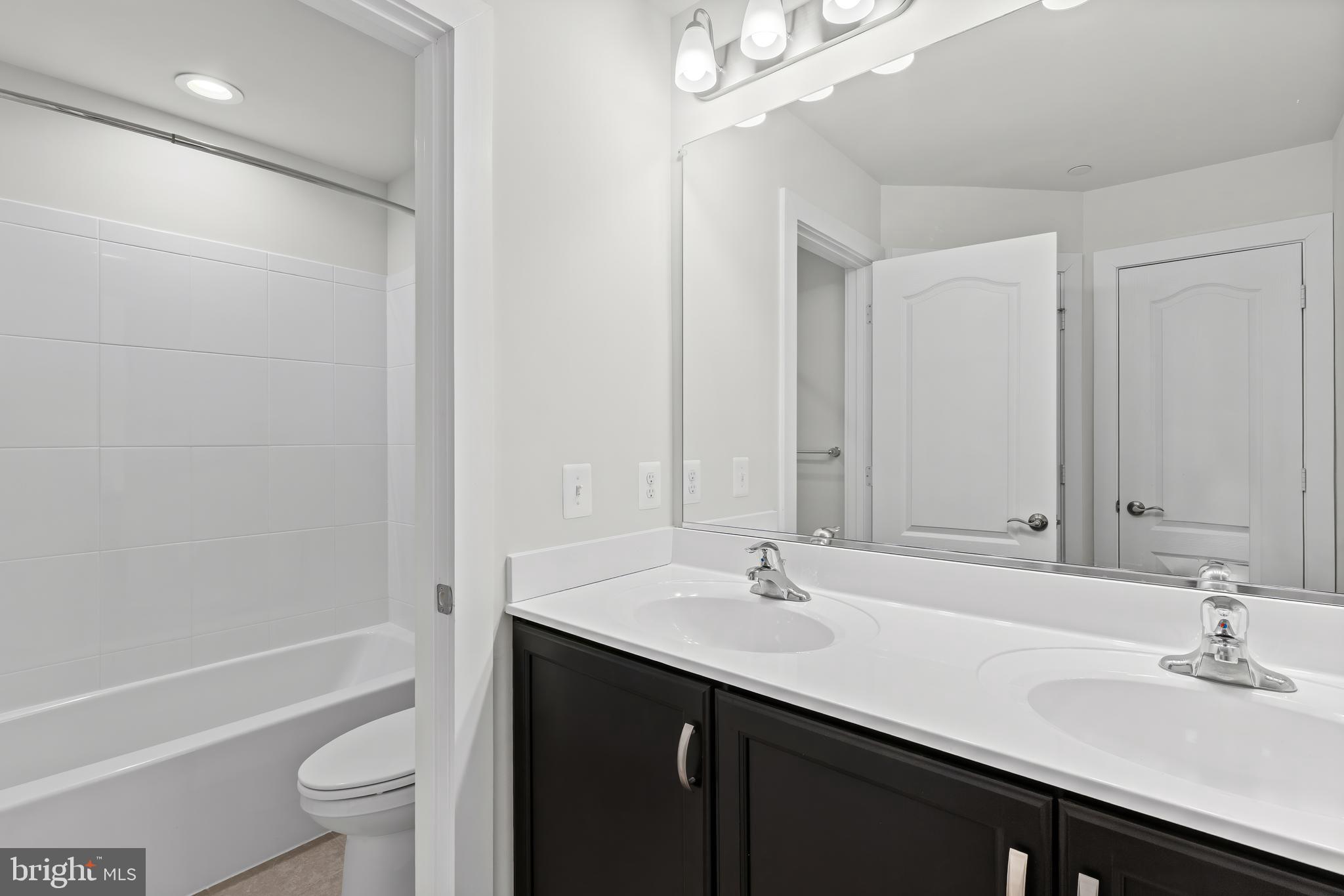 SNADER'S SUMMIT - Residential