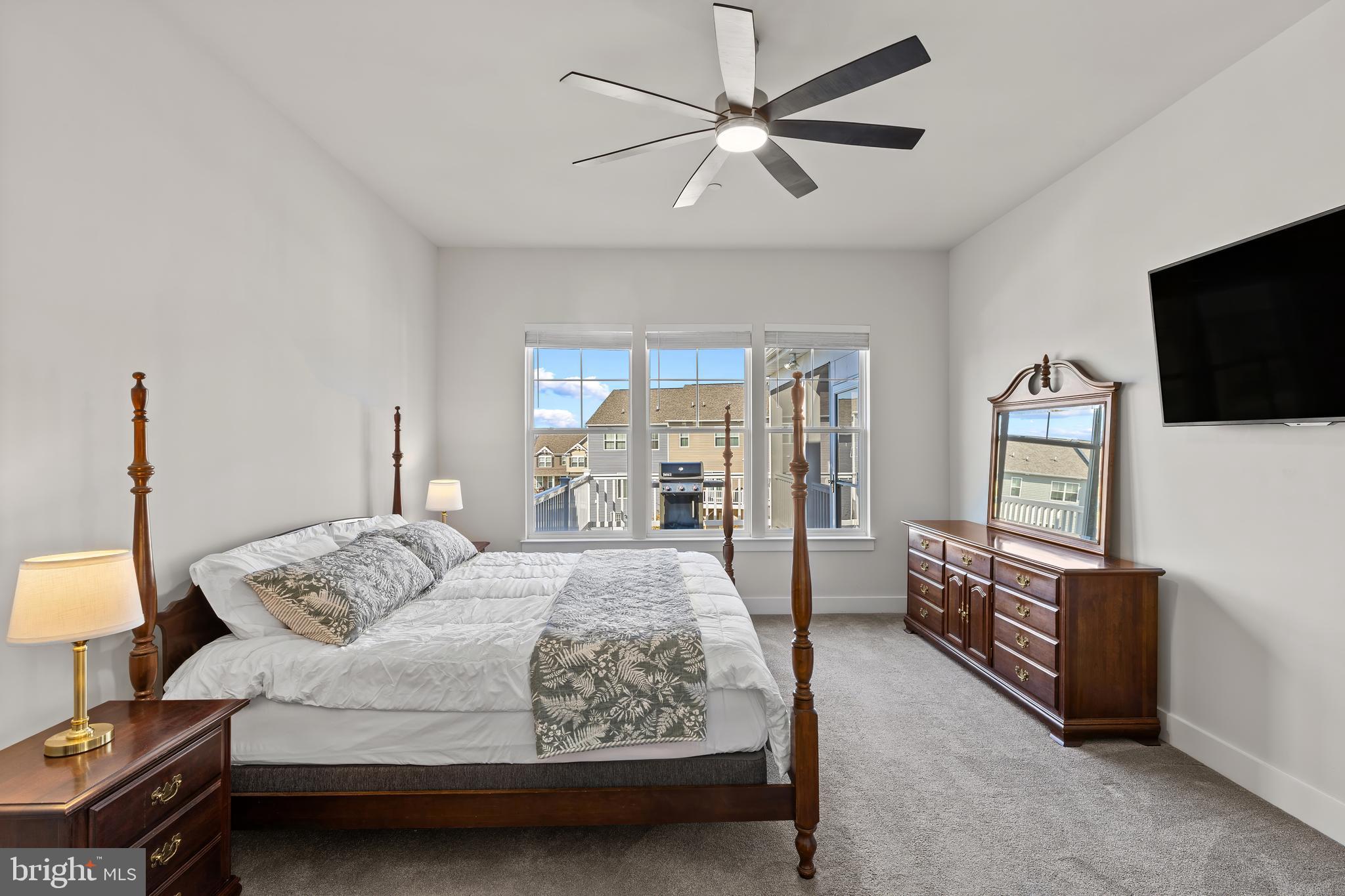 SNADER'S SUMMIT - Residential