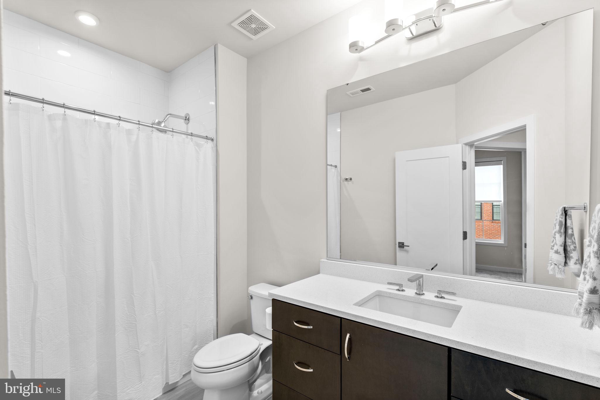 UNION PARK AT MCLEAN - Residential