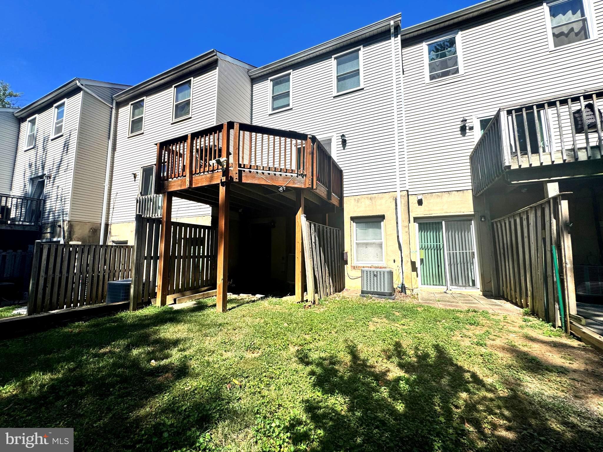 GREENCASTLE MANOR - Residential