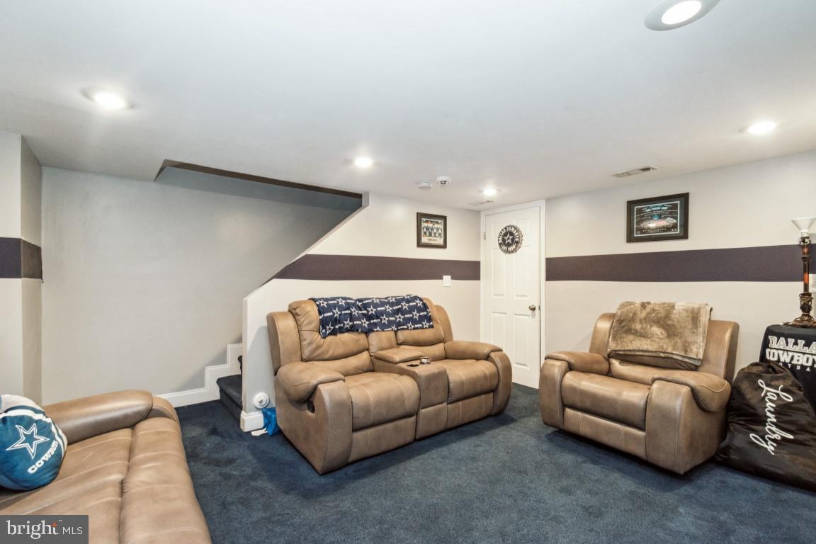 EDMONDSON VIILLAGE - Residential