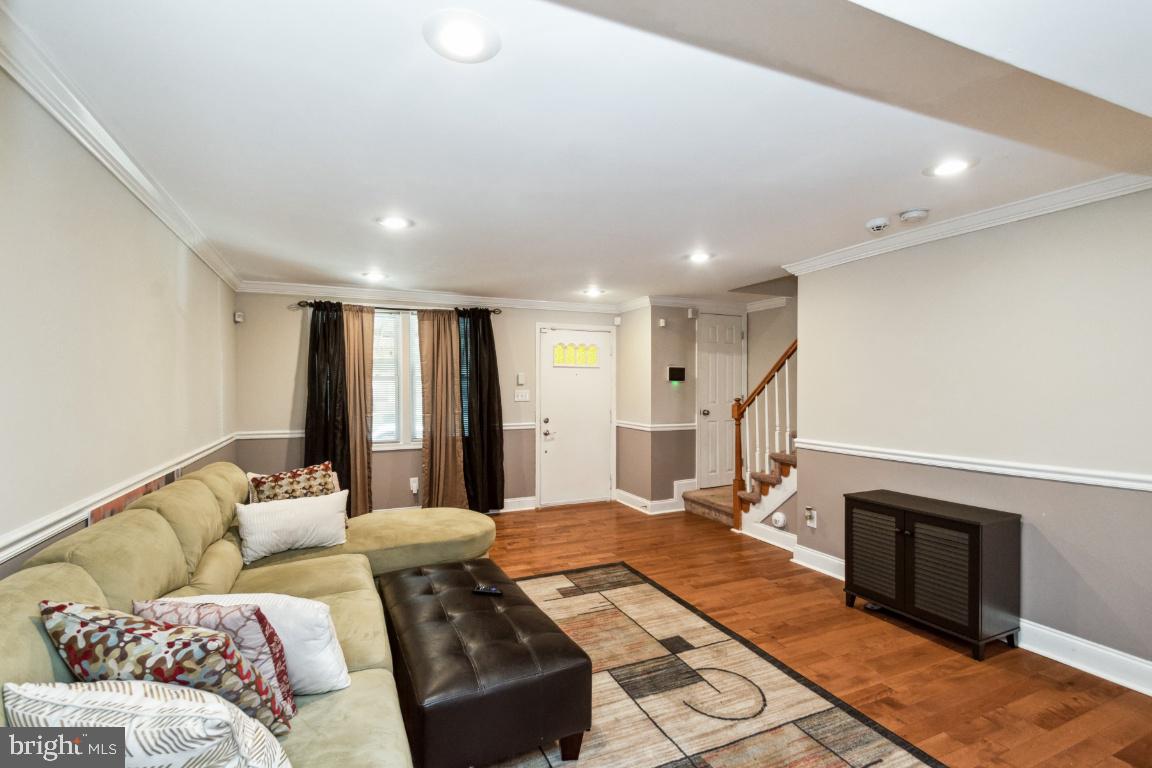 EDMONDSON VIILLAGE - Residential