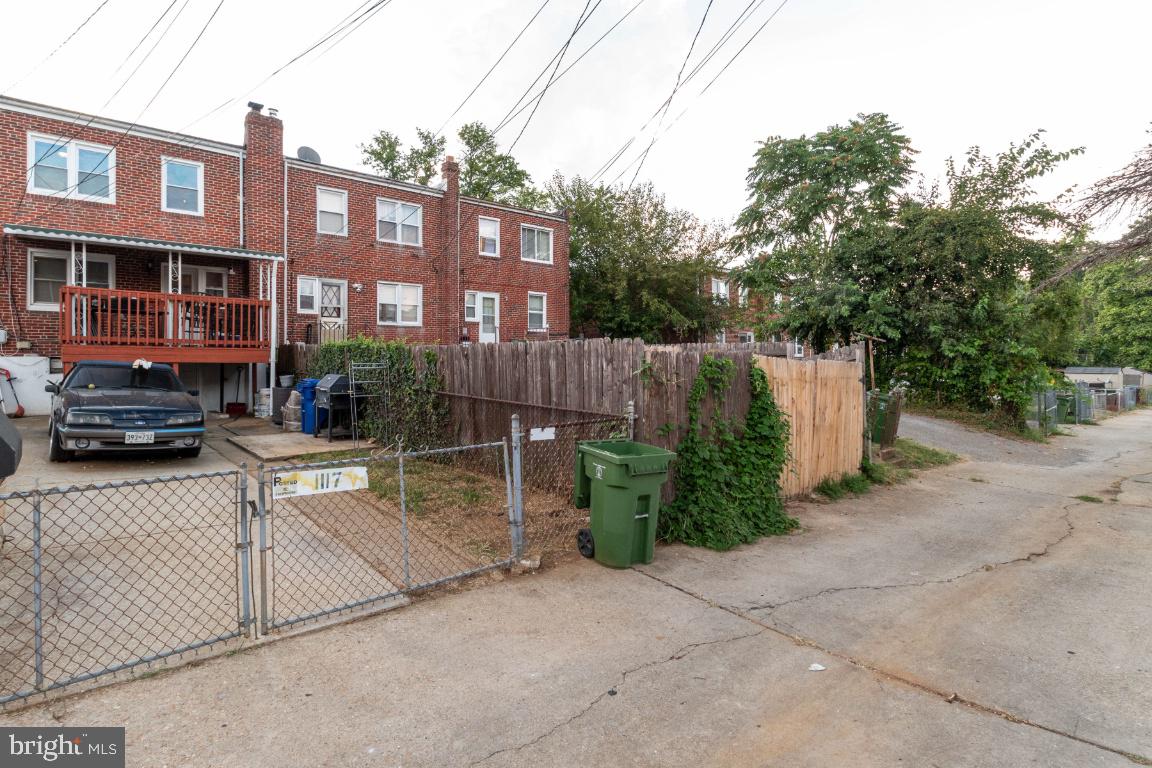 EDMONDSON VIILLAGE - Residential