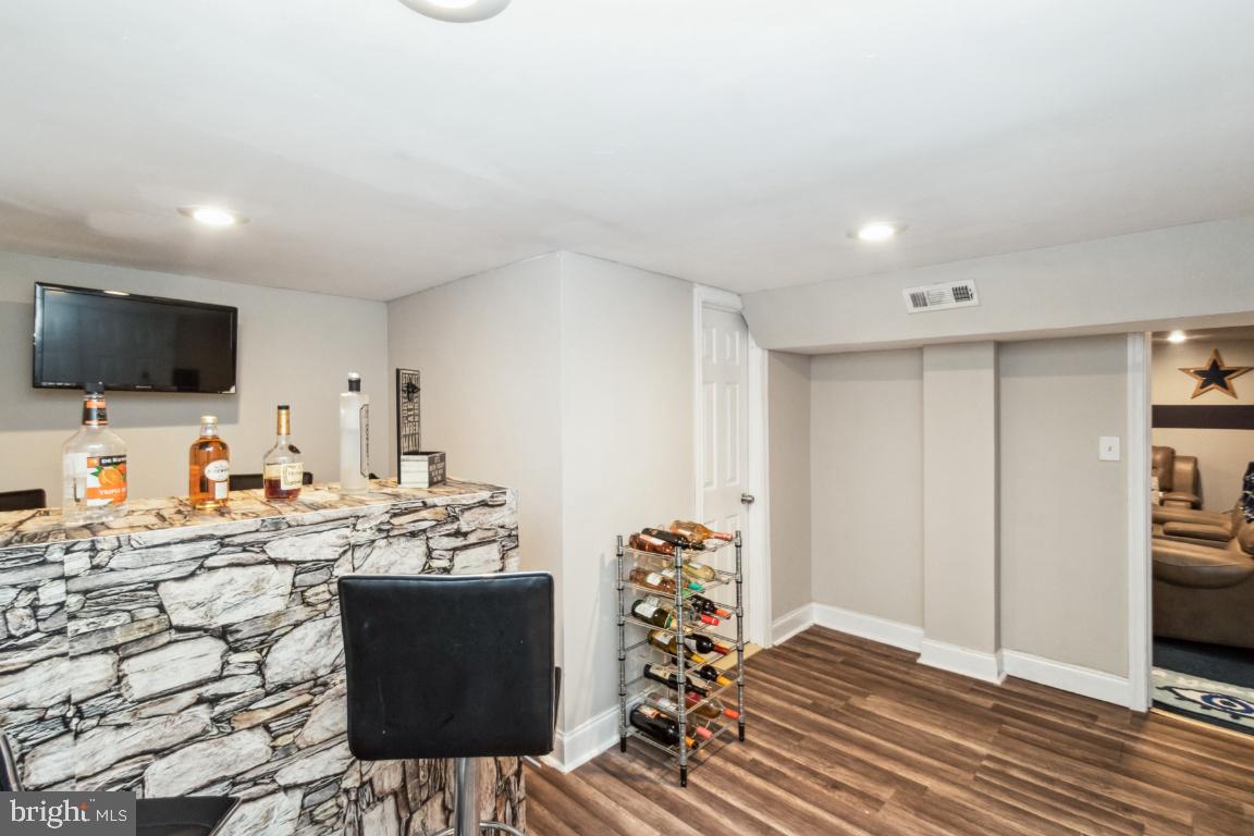 EDMONDSON VIILLAGE - Residential