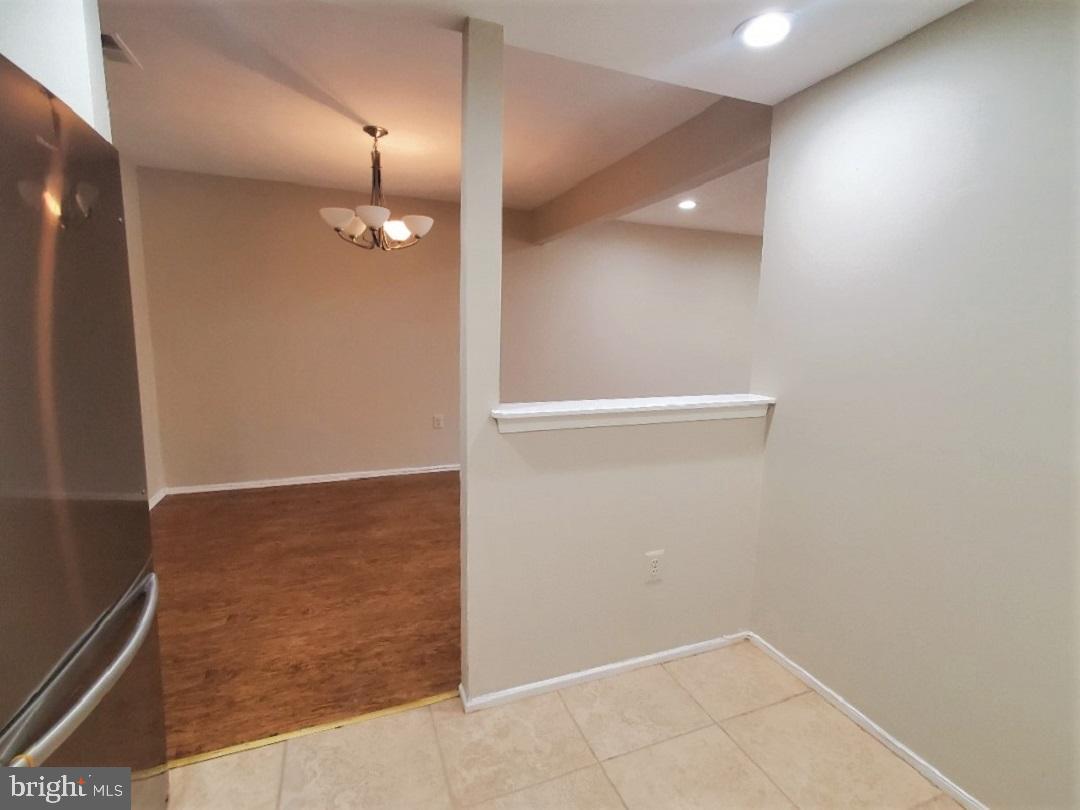 TOWNES OF GLOUCESTER - Residential Lease