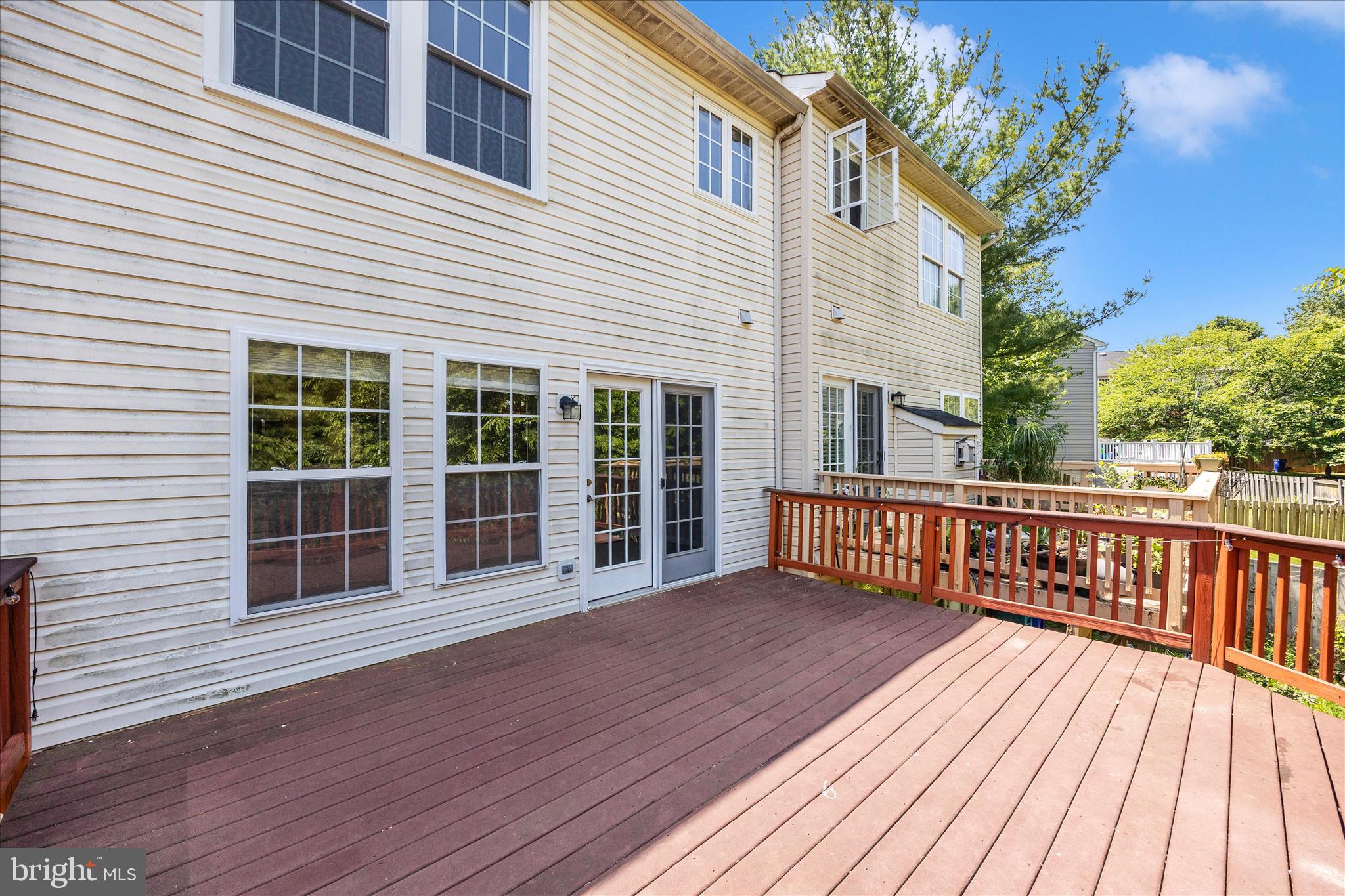 WELLINGTON TRACE - Residential