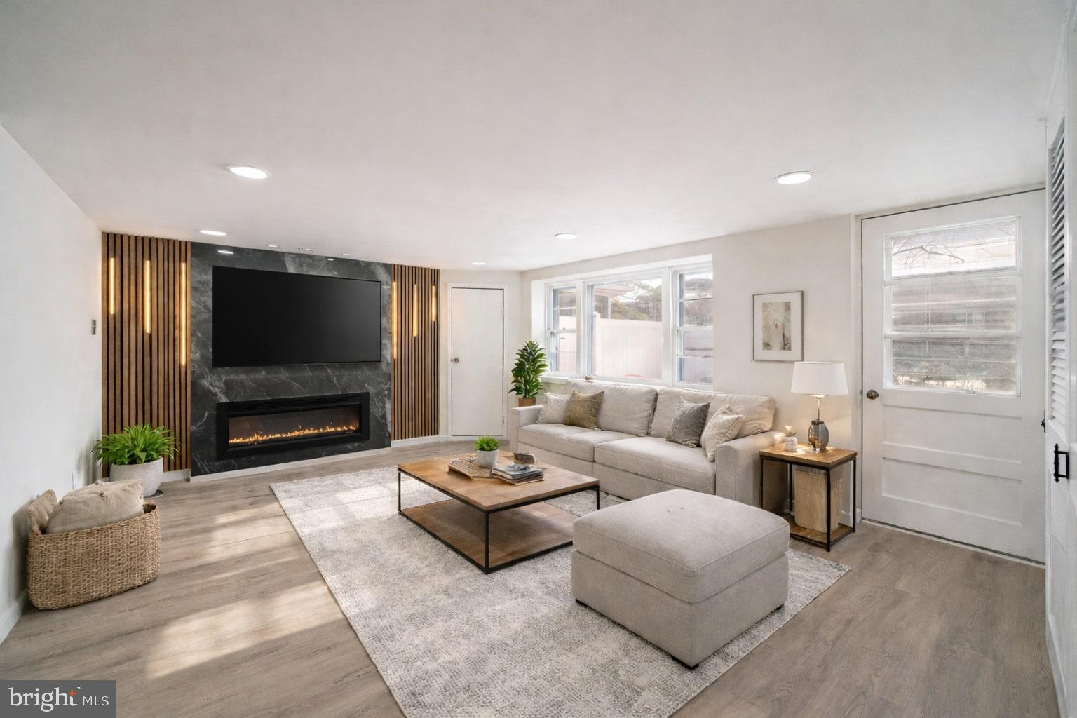 PARKWOOD - Residential