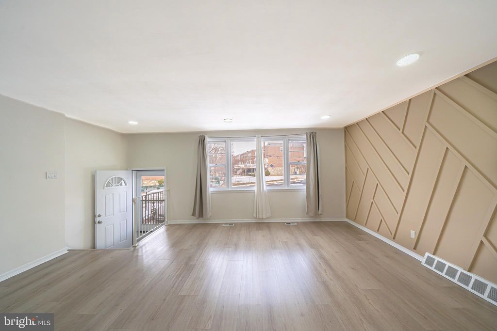 Photo of 3674 Salina Road, PHILADELPHIA, PA 19154 (MLS # PAPH2586002)