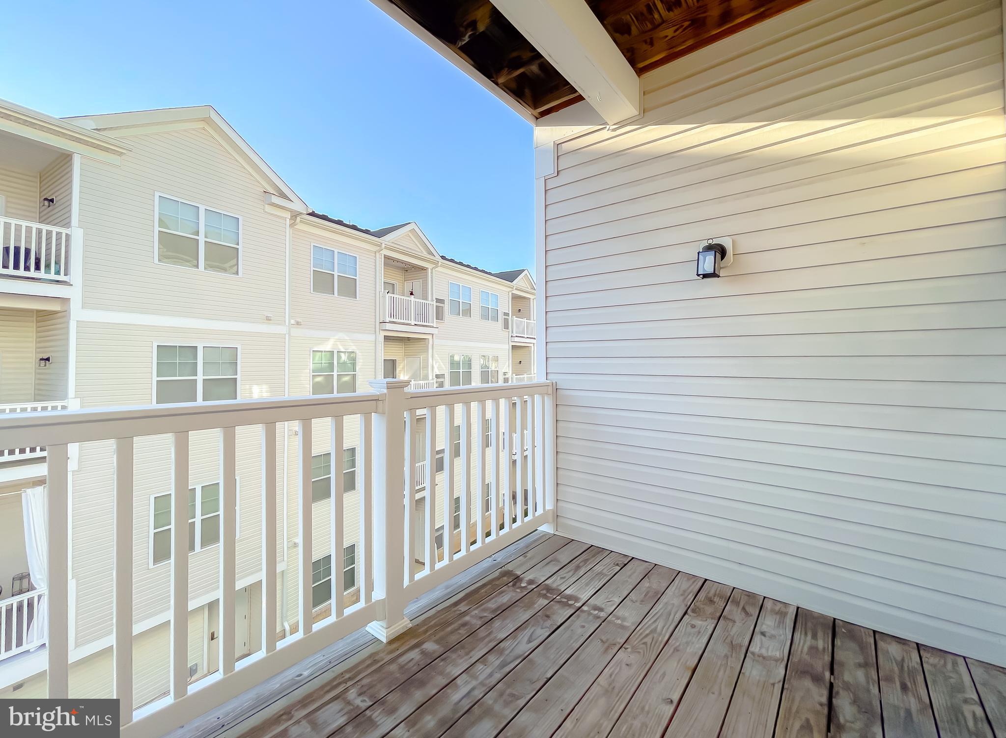 RESIDENCES AT WILDEWOOD - Residential Lease