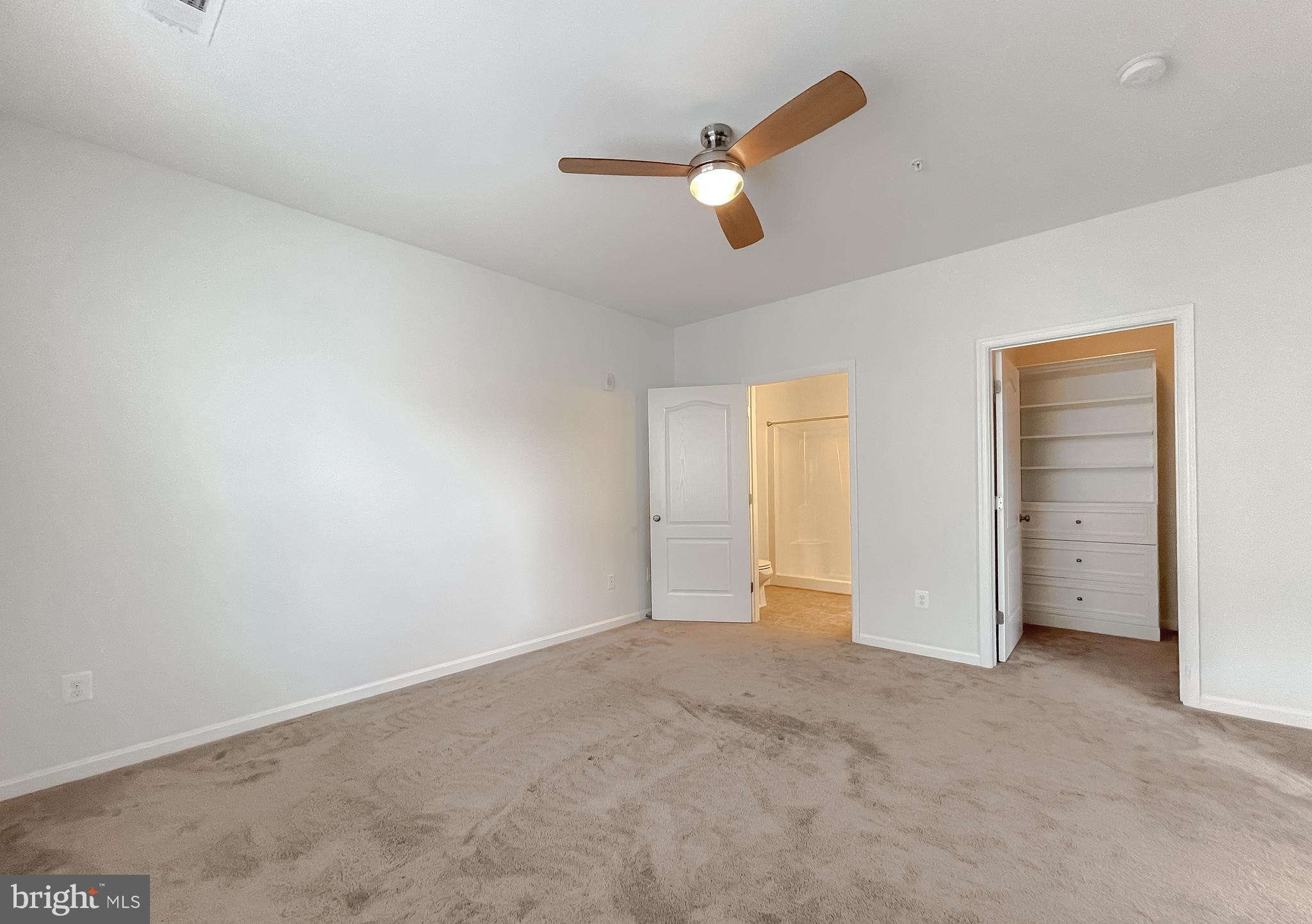 RESIDENCES AT WILDEWOOD - Residential Lease