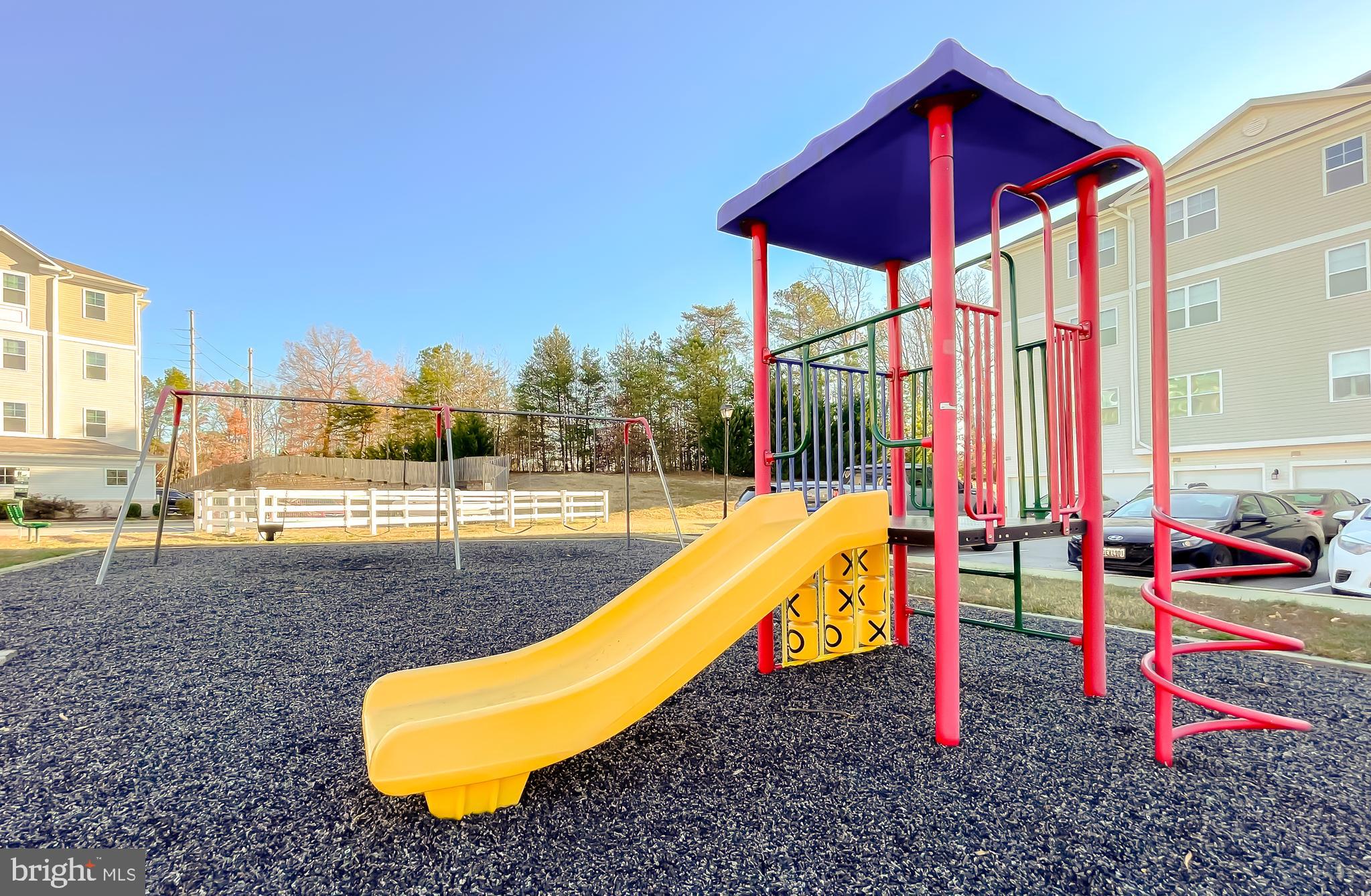 RESIDENCES AT WILDEWOOD - Residential Lease