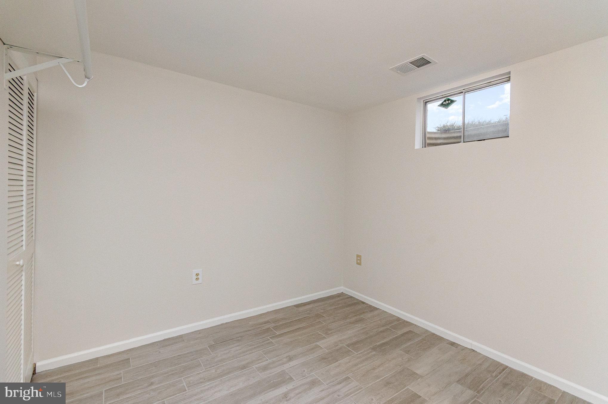 LOFTRIDGE - Residential Lease