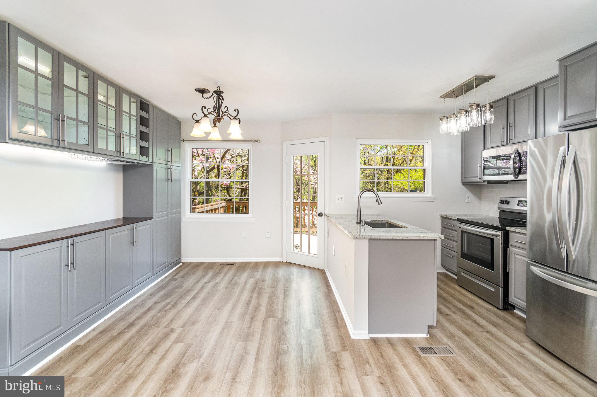 LOFTRIDGE - Residential Lease