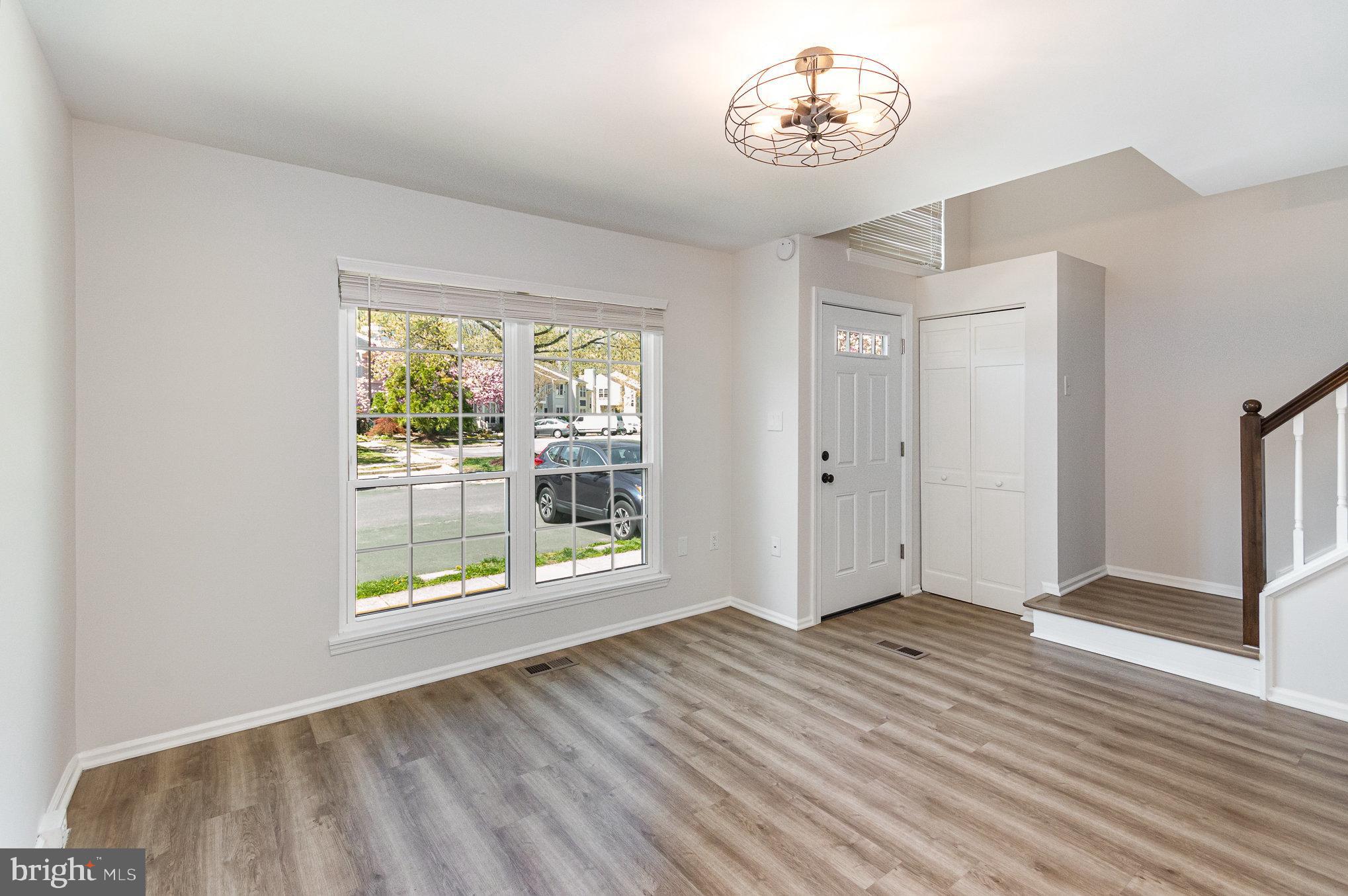 LOFTRIDGE - Residential Lease