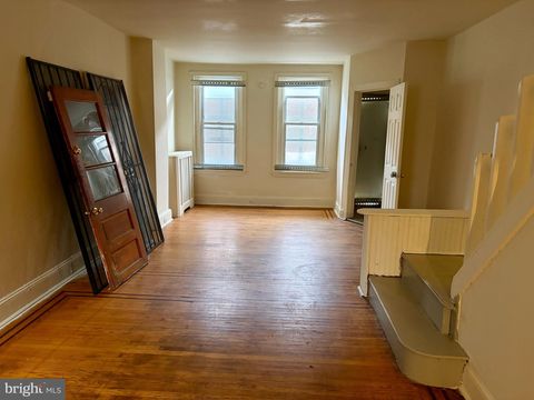 Townhouse For Sale - 1854 E Lippincott Street<br/> PHILADELPHIA, PA 19134