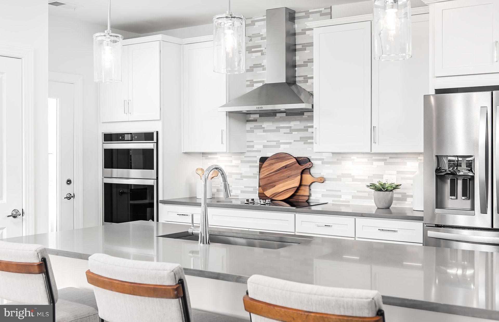 THE FLATS AT HEATHCOTE VILLAGE - Residential