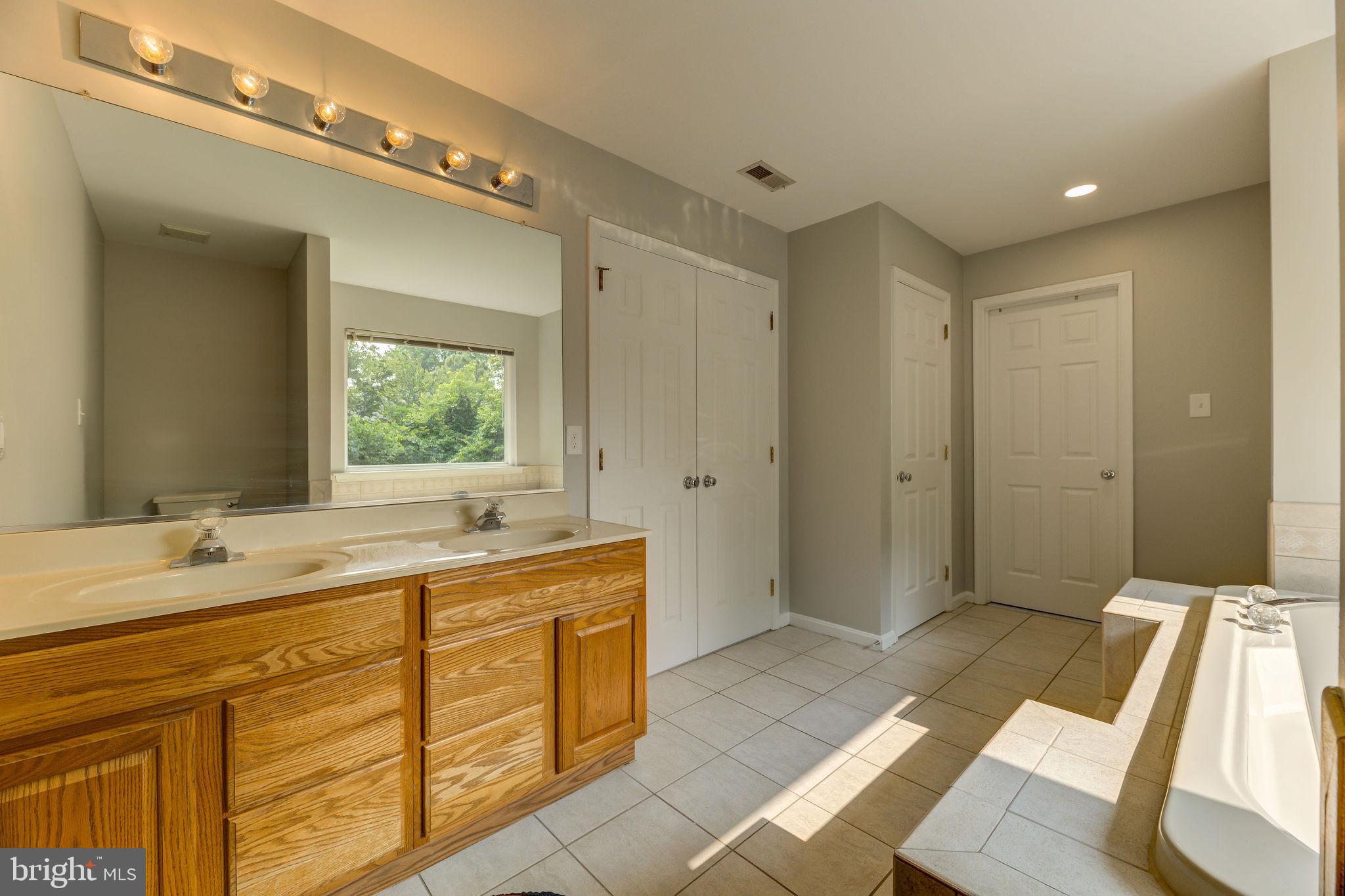 CALVERT BEACH ESTATES - Residential