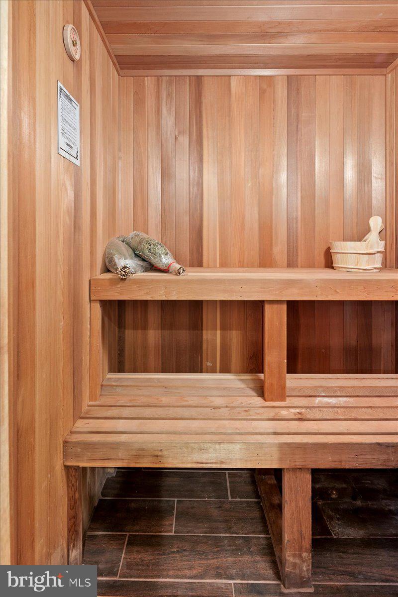 OXFORD - Residential