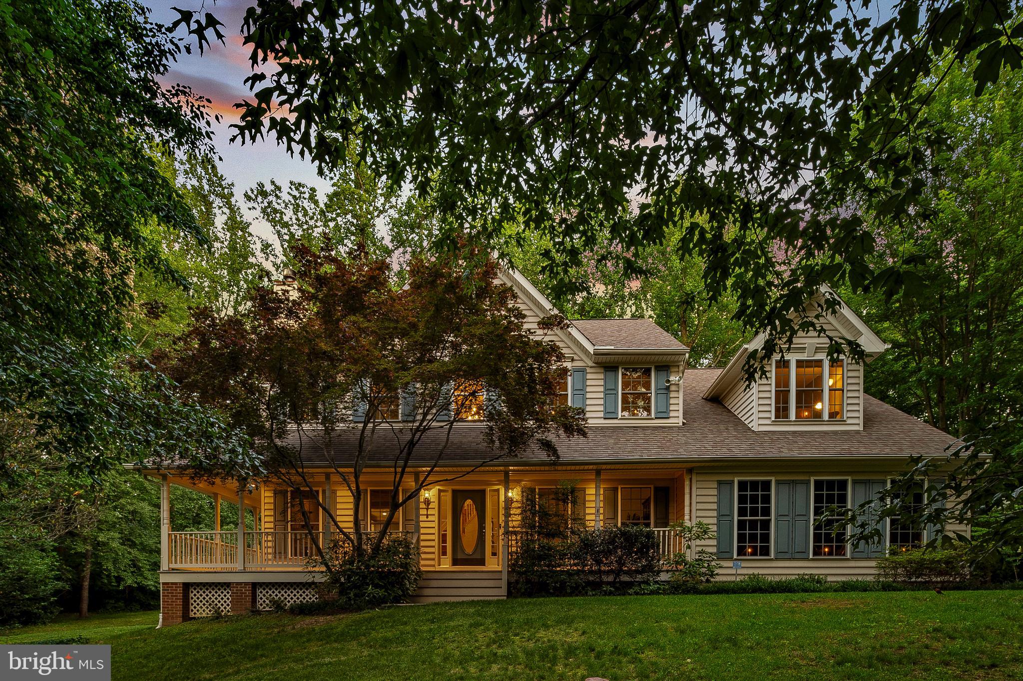 LOCH HAVEN WOODS - Residential Lease