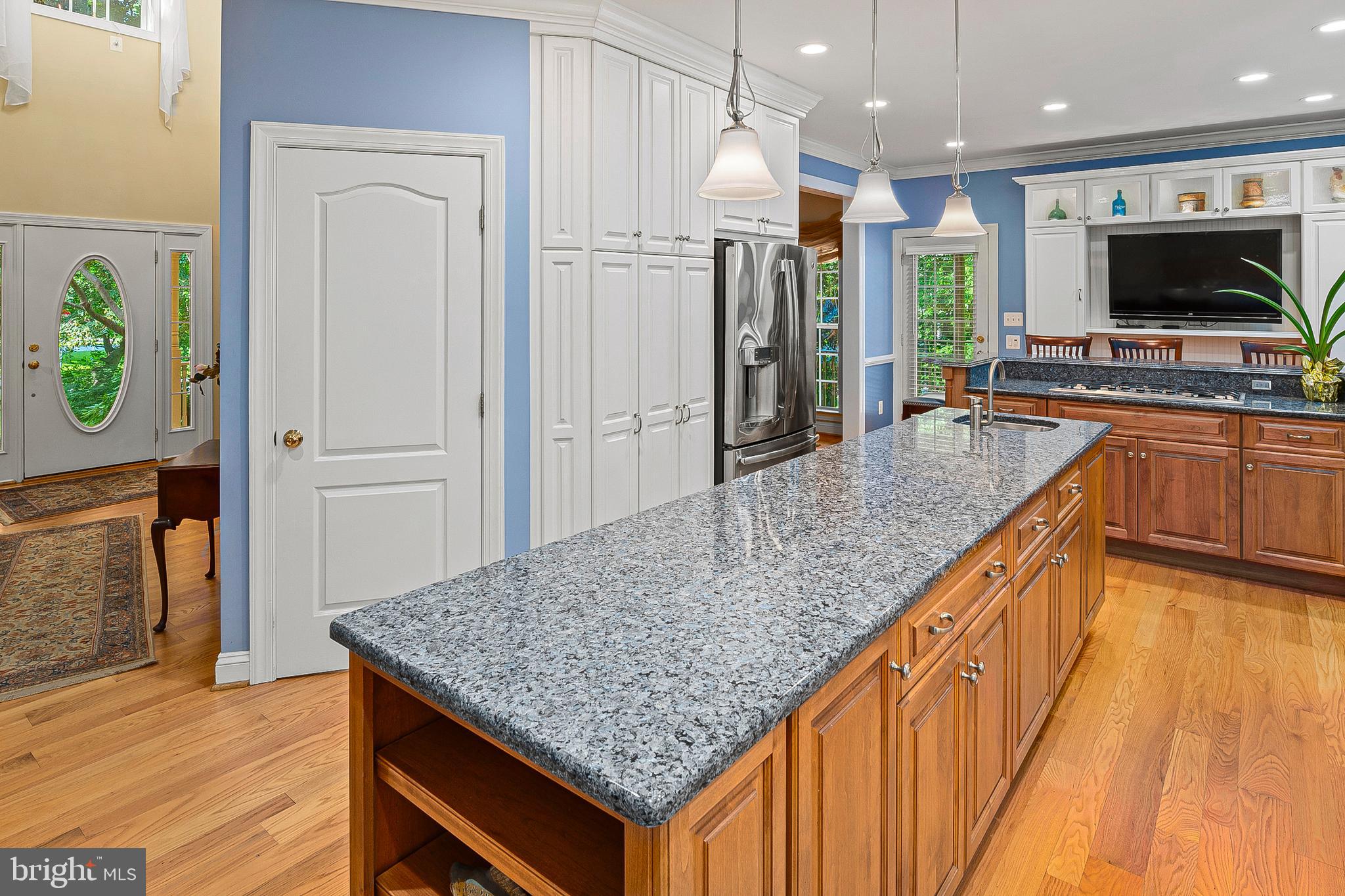 LOCH HAVEN WOODS - Residential Lease