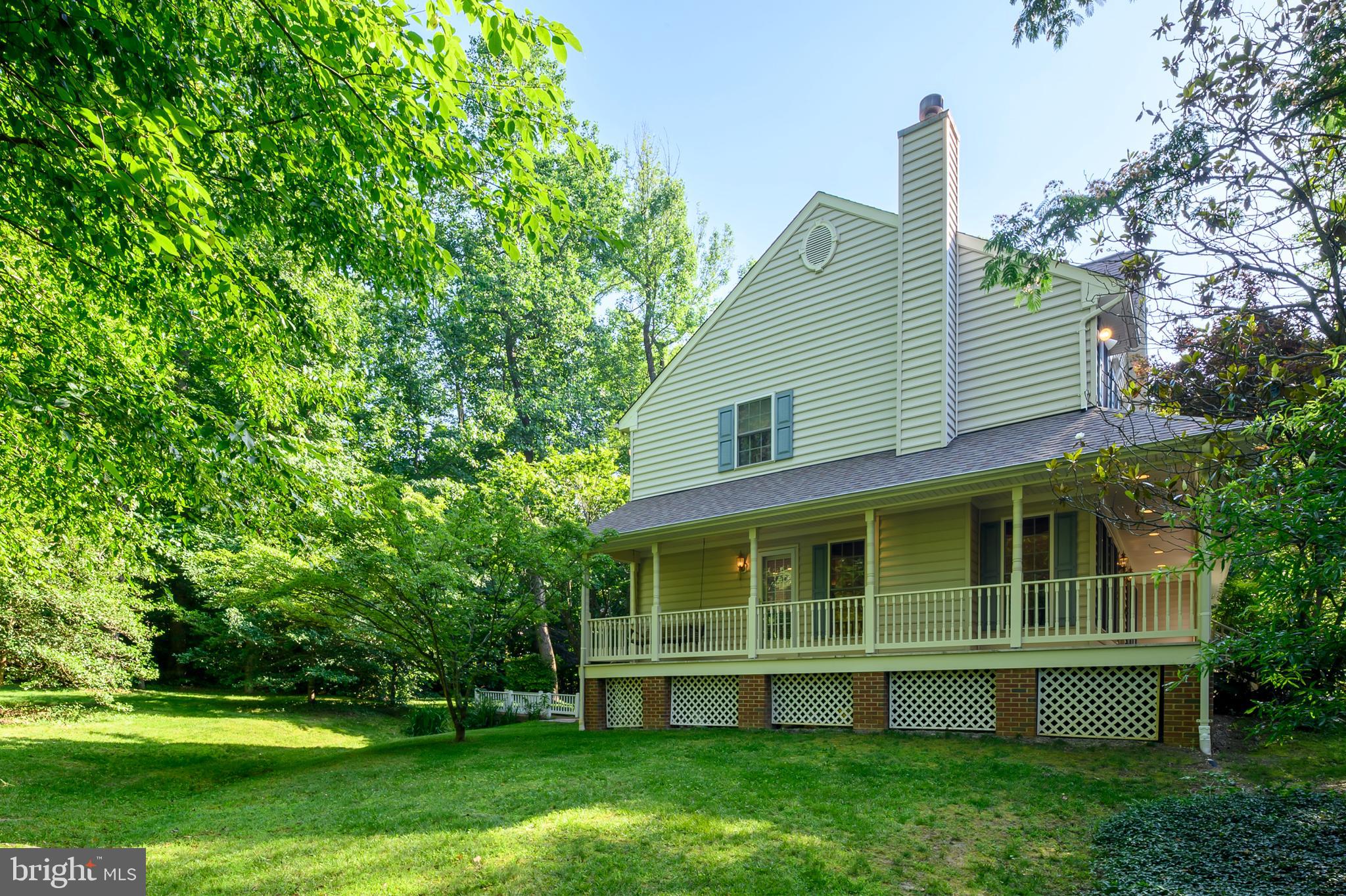 LOCH HAVEN WOODS - Residential Lease