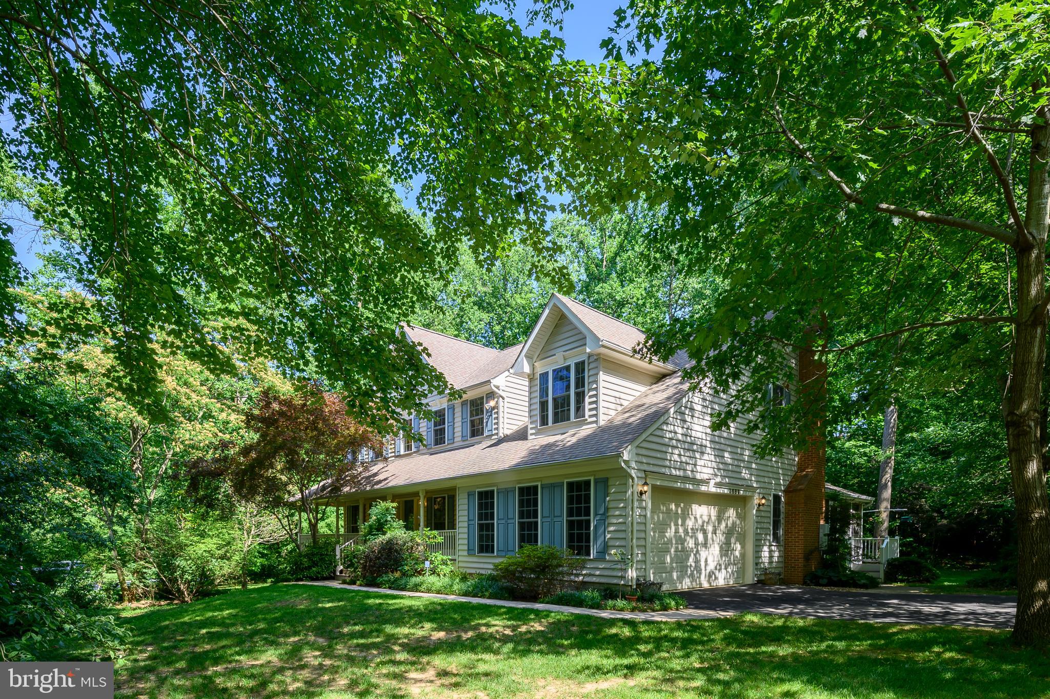 LOCH HAVEN WOODS - Residential Lease