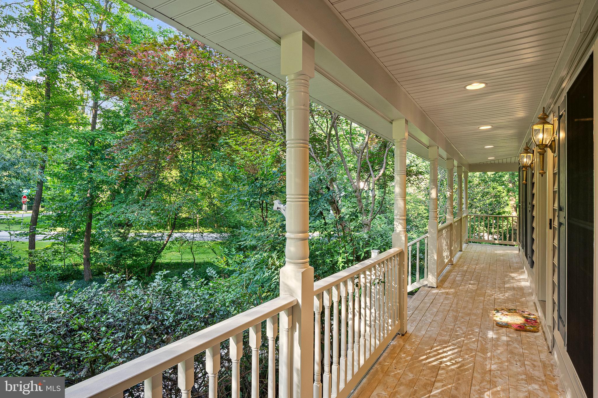 LOCH HAVEN WOODS - Residential Lease